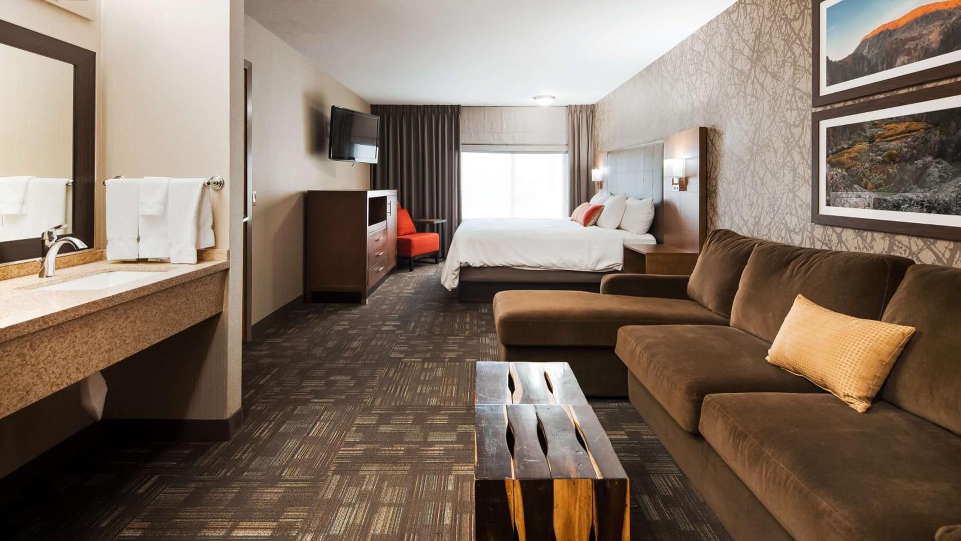Best Western Plus CottonTree Inn gallery photo in Idaho Falls, ID — image 8