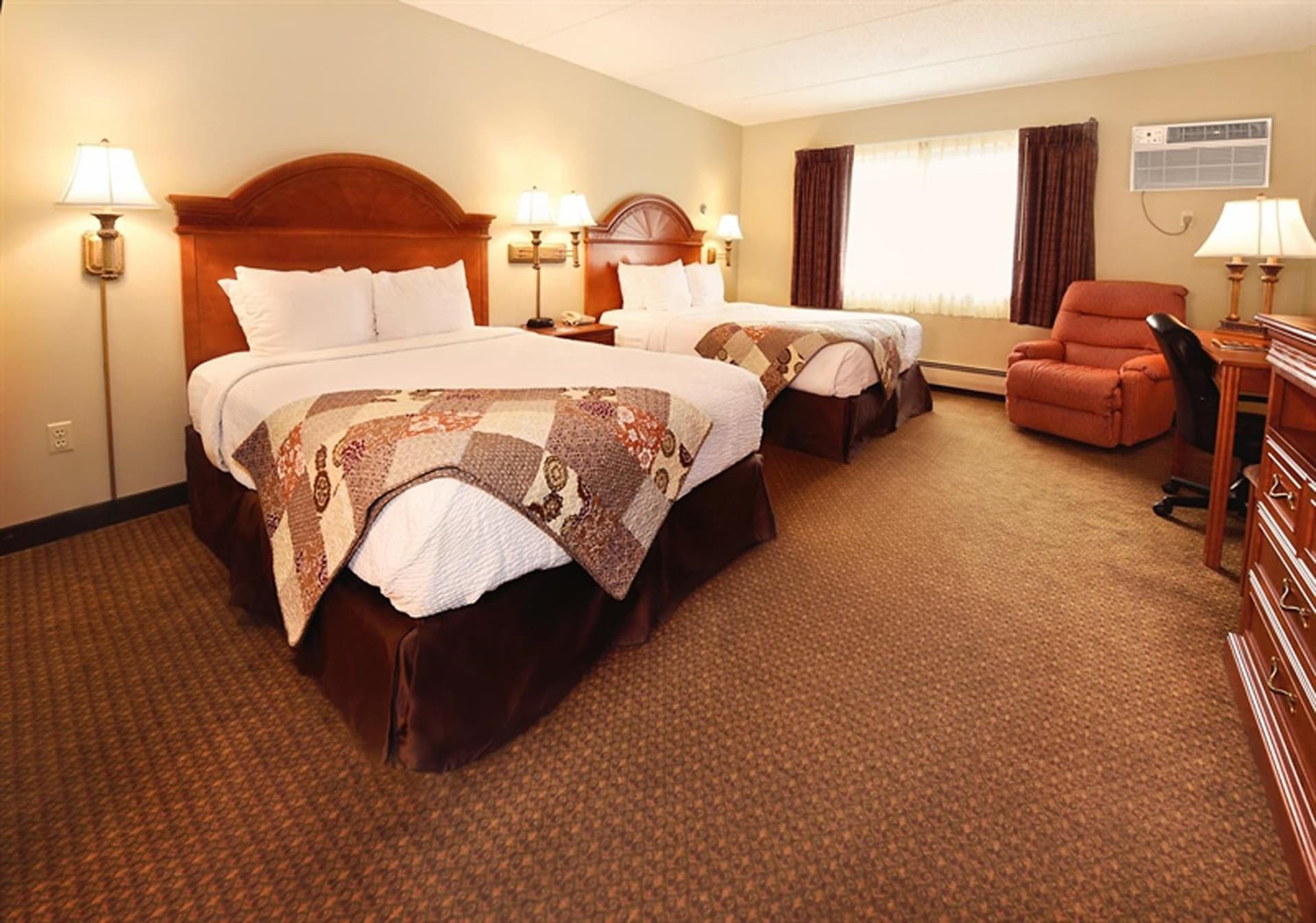Centerstone Plaza Hotel Soldiers Field - Mayo Clinic Area interior in Rochester, MN — gallery photo 2