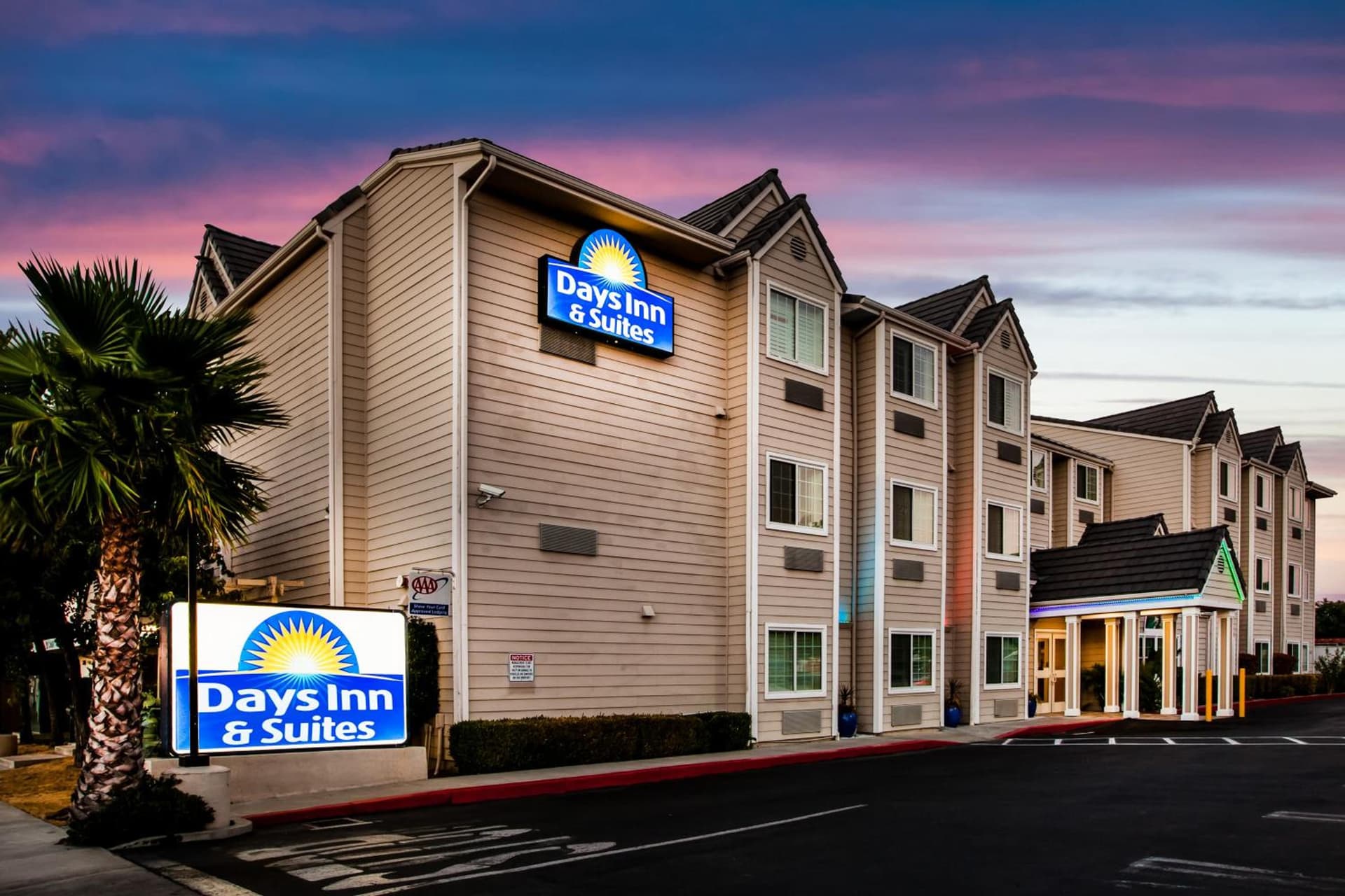 Days Inn & Suites by Wyndham Antioch gallery photo in Antioch, CA — image 18