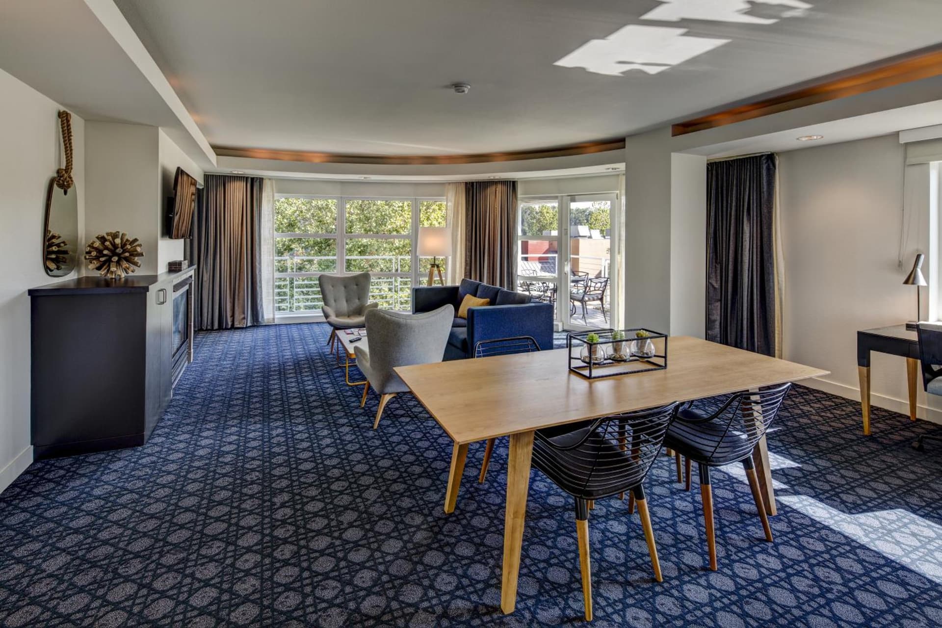 River's Edge Hotel Portland, Tapestry Collection by Hilton gallery photo in Portland, OR — image 65