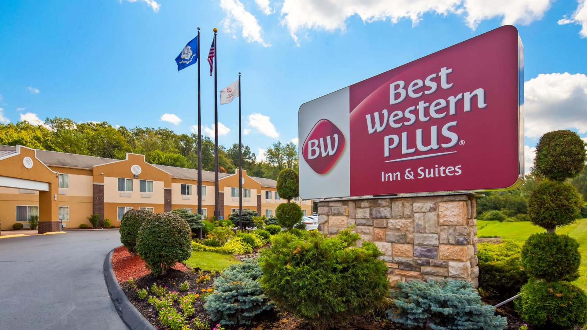 Best Western Plus New England Inn & Suites gallery photo in Berlin, CT — image 70
