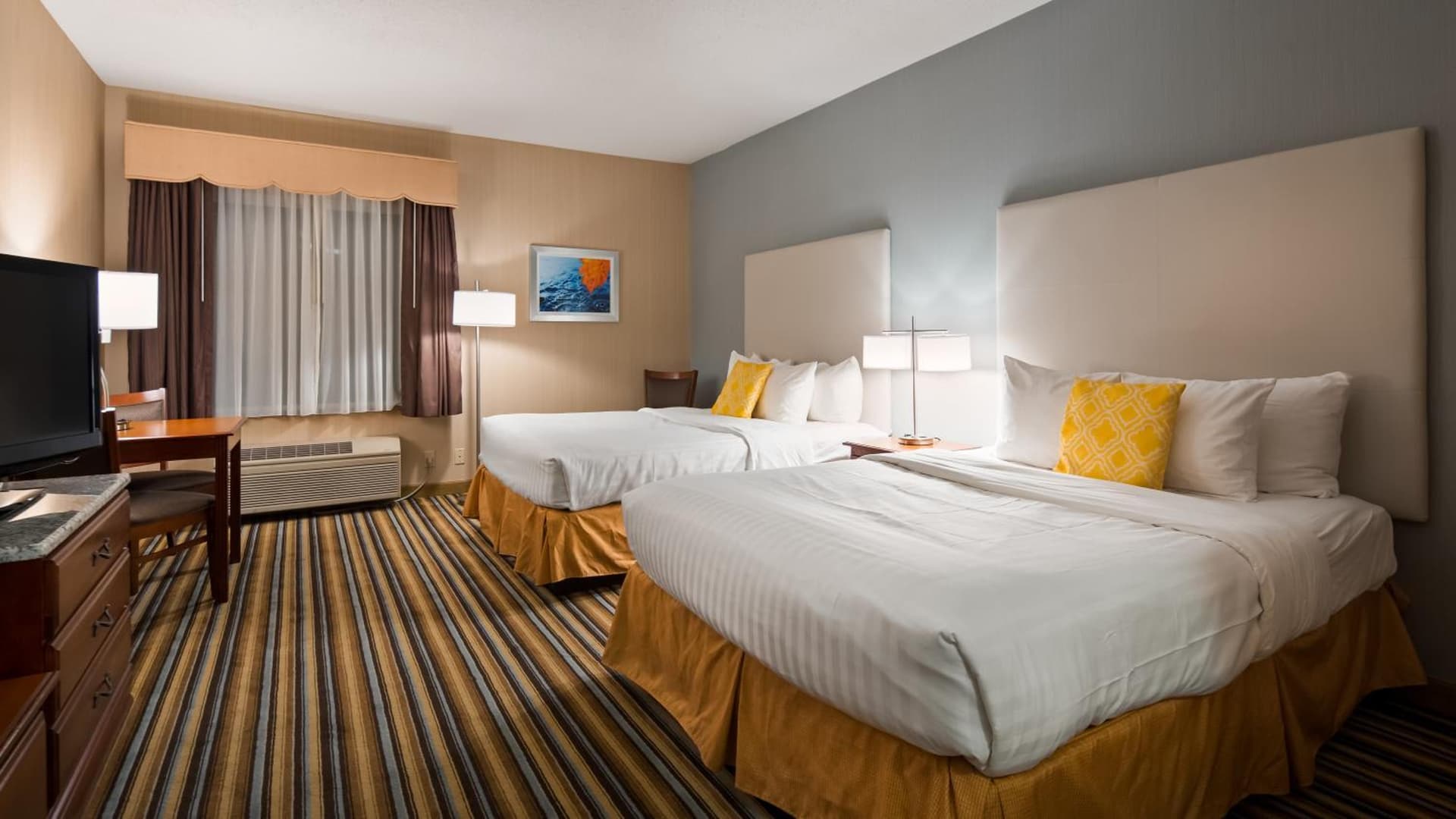 Best Western Plus New England Inn & Suites gallery photo in Berlin, CT — image 58