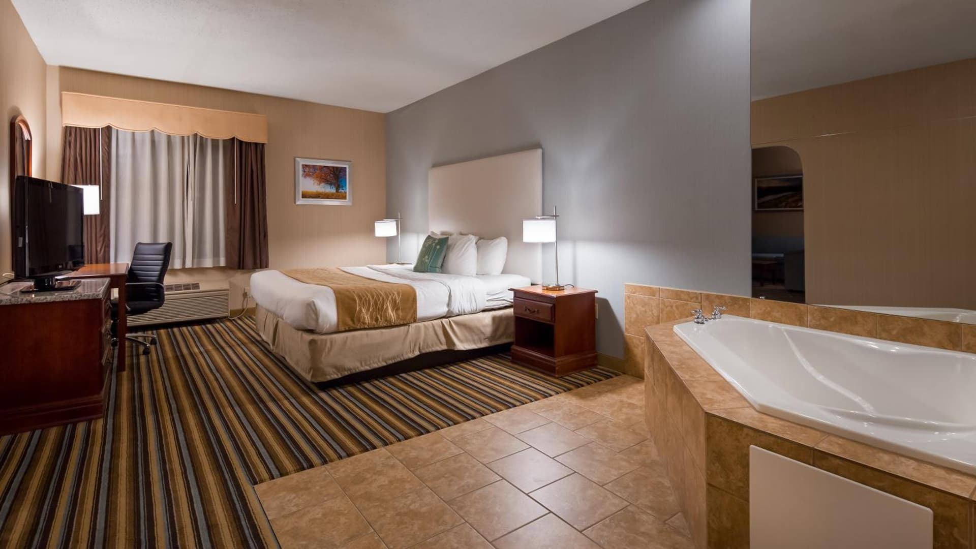 Best Western Plus New England Inn & Suites gallery photo in Berlin, CT — image 49