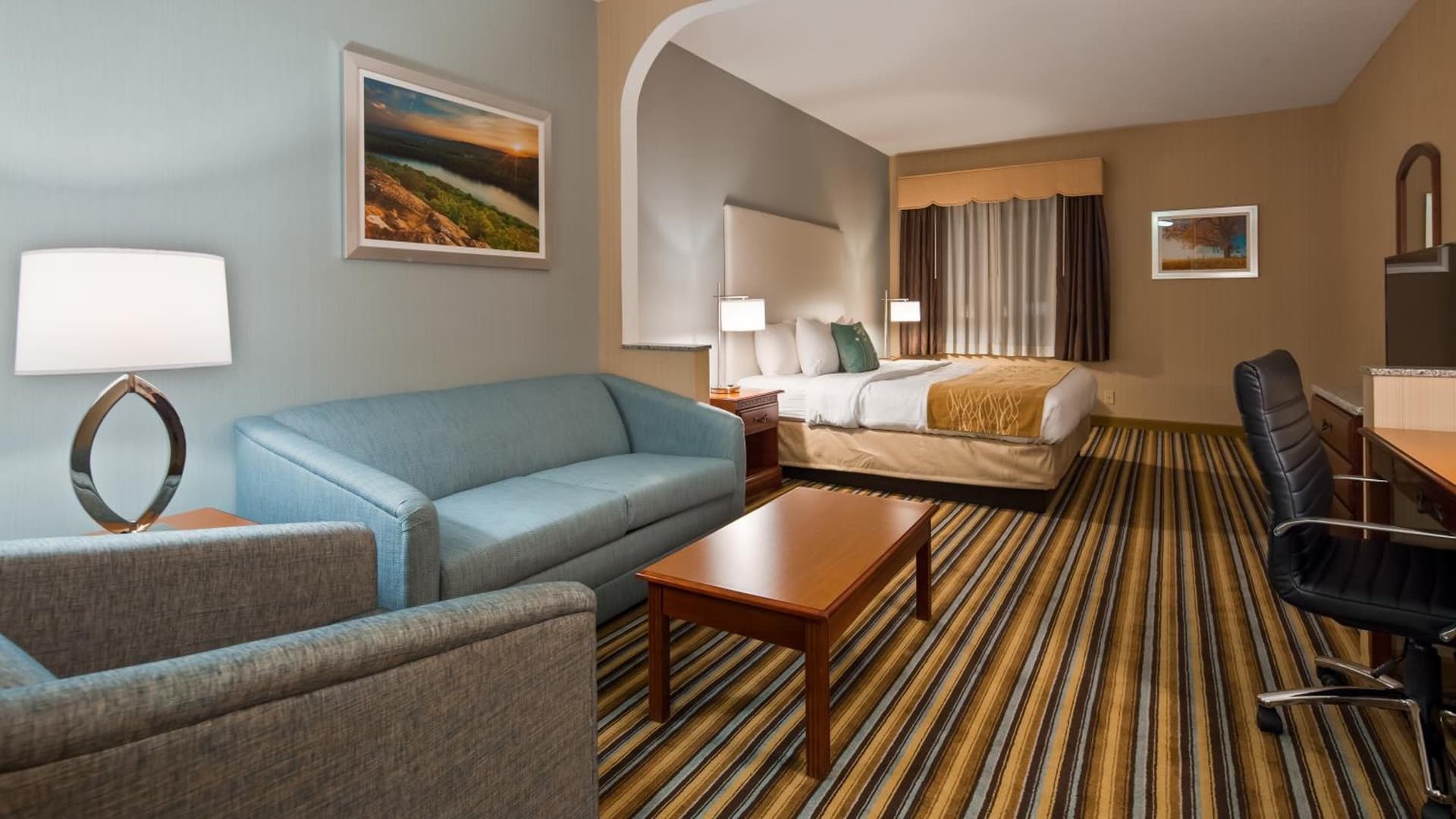 Best Western Plus New England Inn & Suites gallery photo in Berlin, CT — image 61