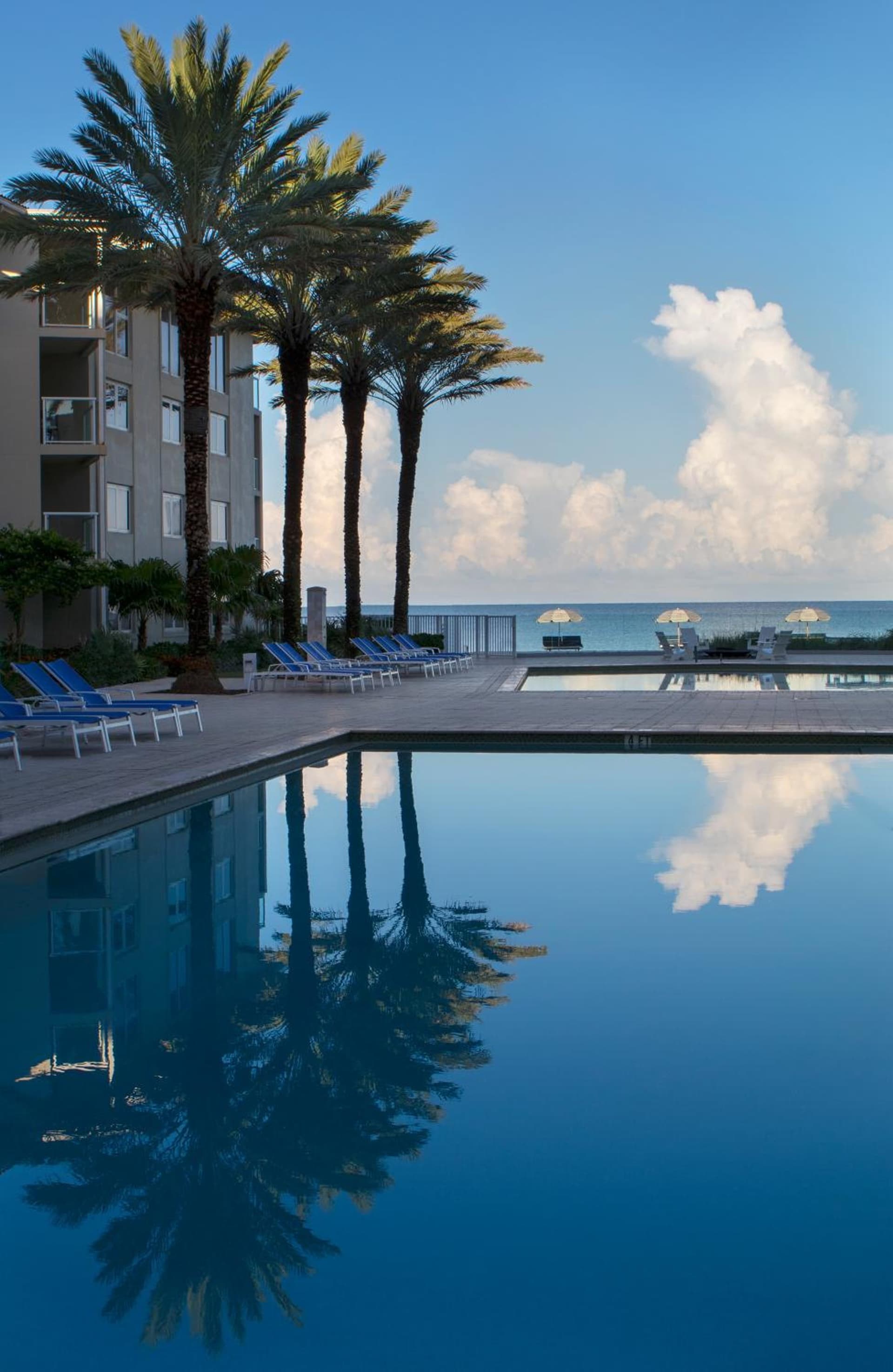 Edgewater Beach Hotel interior in Naples, FL — gallery photo 2