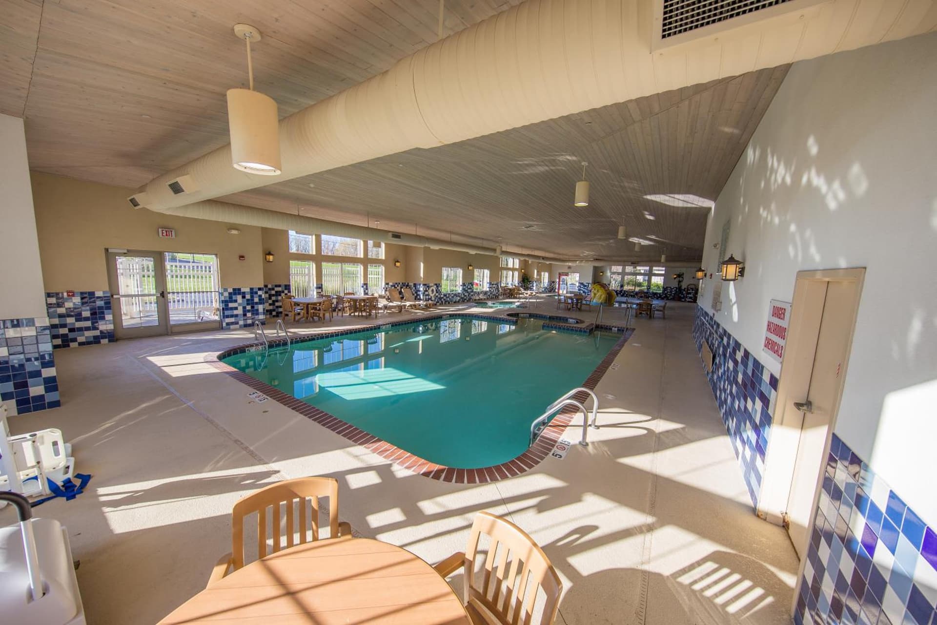 Country Inn & Suites by Radisson, Portage, IN gallery photo in Portage, IN — image 64