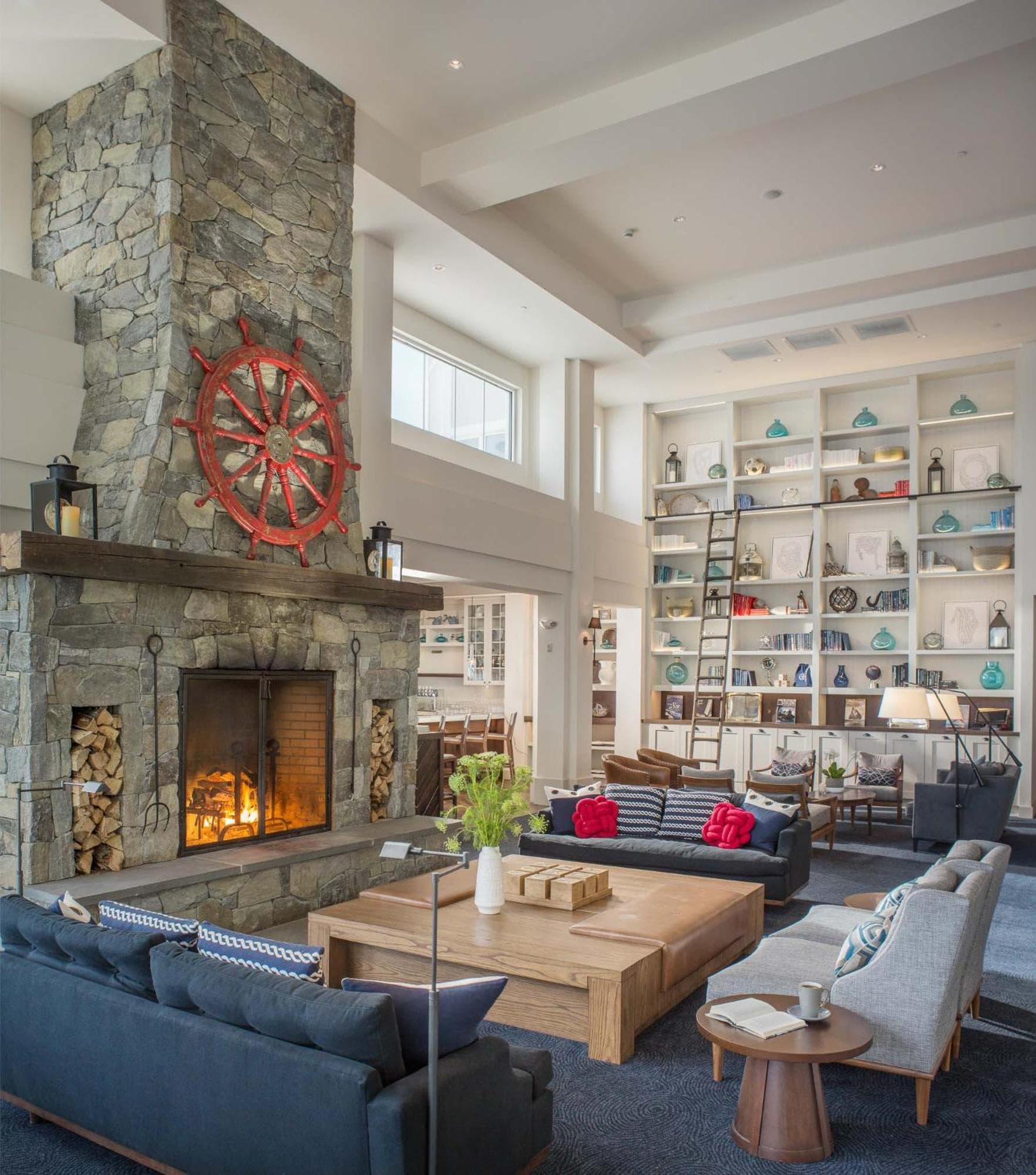 Cliff House Maine gallery photo in Cape Neddick, ME — image 4