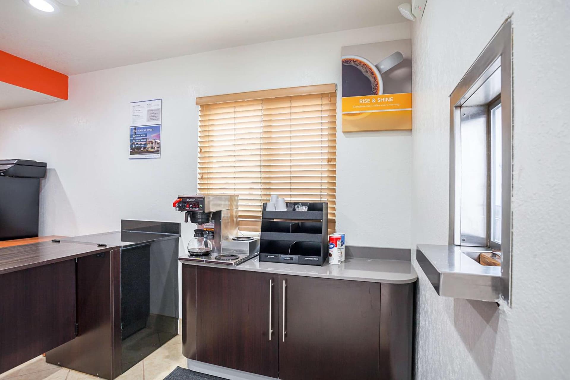 Motel 6-Ventura, CA - Downtown gallery photo in Ventura, CA — image 13