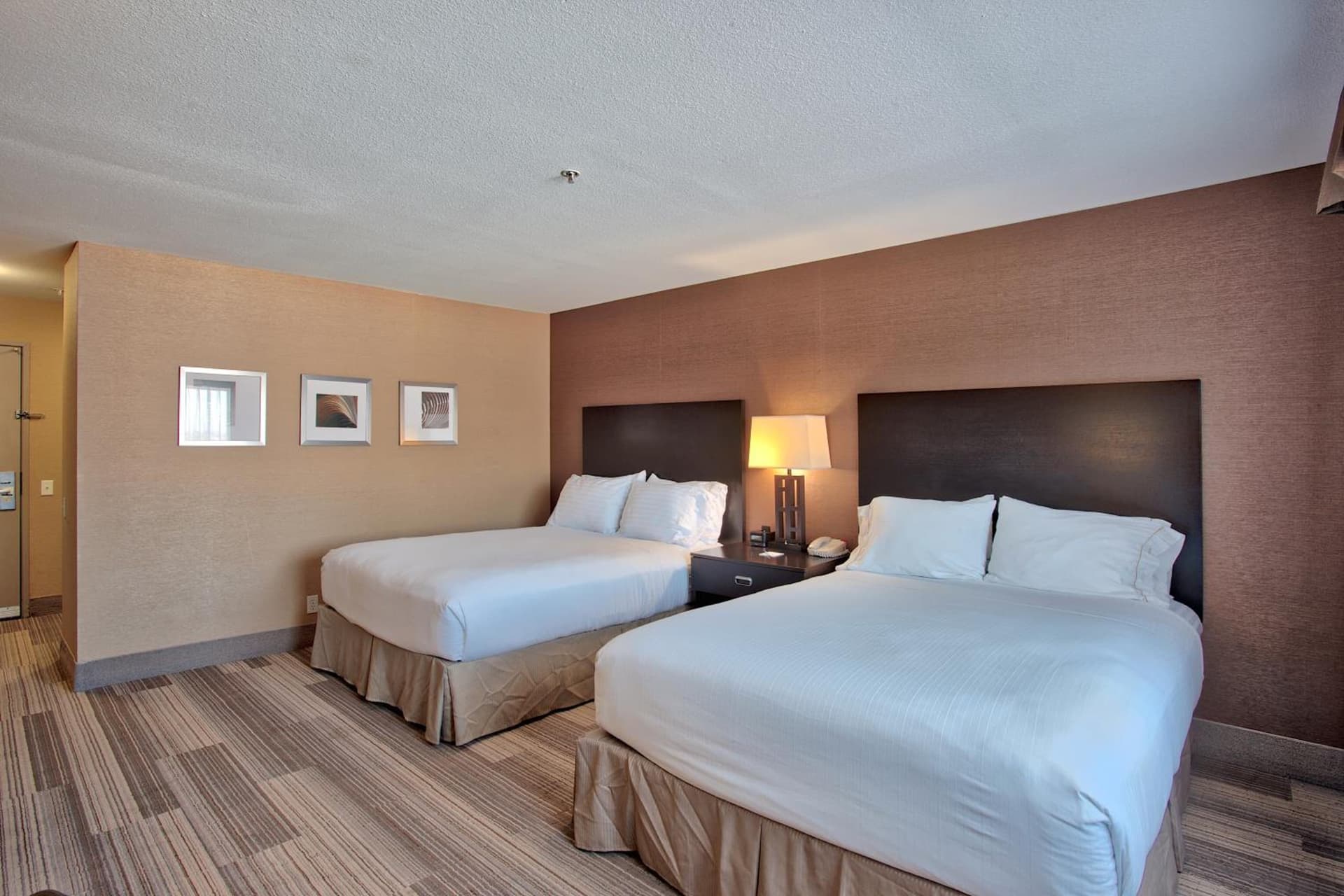 Hampton Inn by Hilton Costa Mesa Newport Beach gallery photo in Costa Mesa, CA — image 38