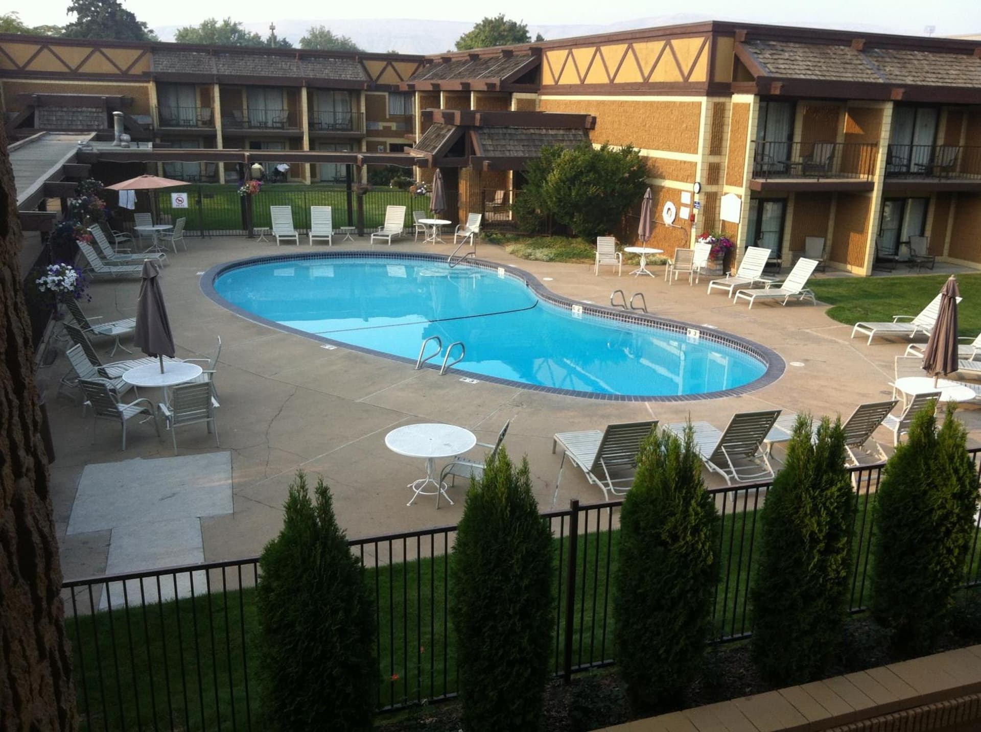 Red Lion Hotel Yakima Center property views in Yakima, WA — gallery photo 3