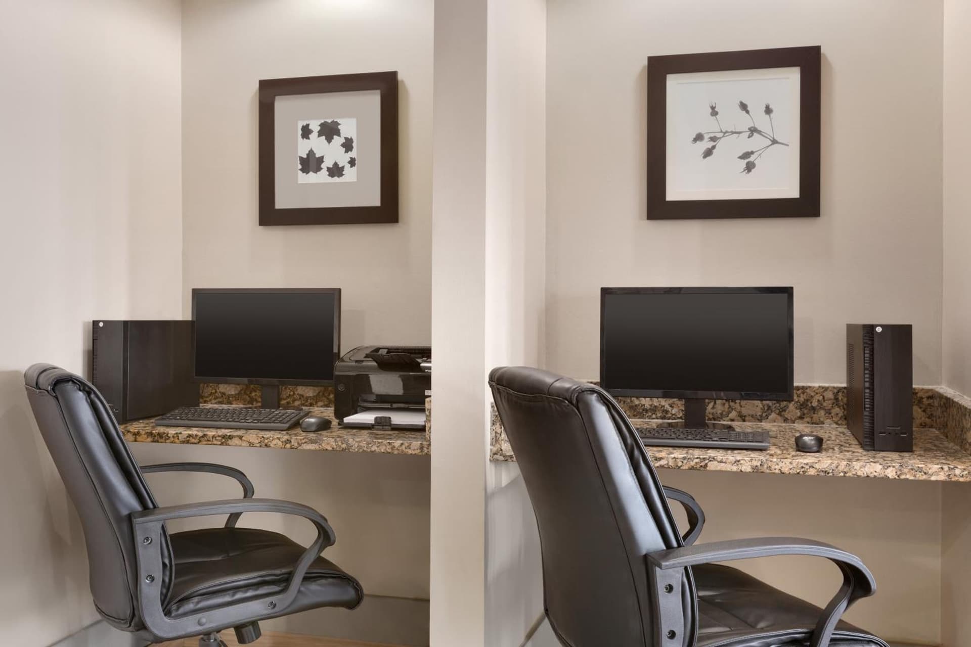 Country Inn & Suites by Radisson, Mishawaka, IN gallery photo in South Bend, IN — image 6