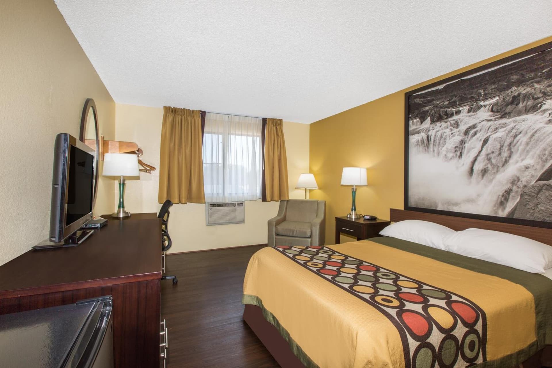 Super 8 by Wyndham Nampa gallery photo in Nampa, ID — image 23