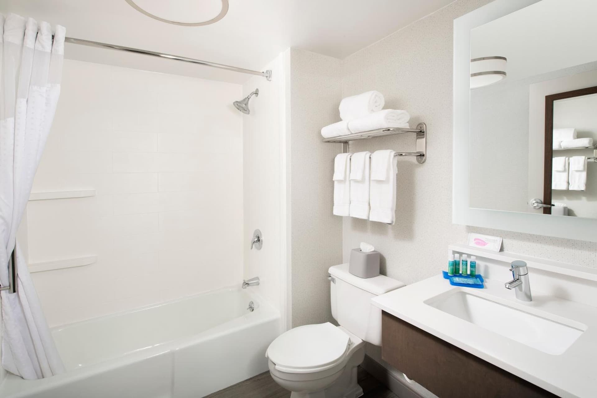 Holiday Inn Express Andover North - Lawrence by IHG gallery photo in Lawrence, MA — image 25