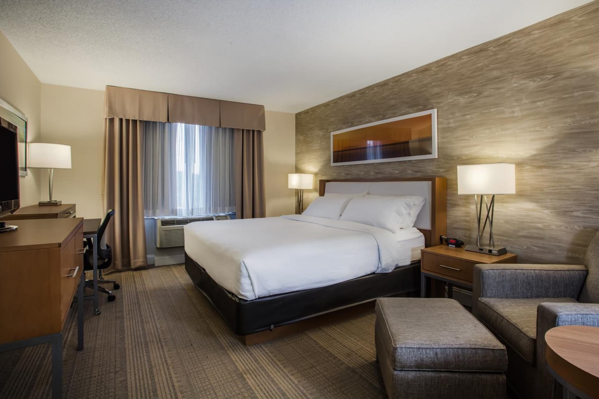 Holiday Inn Saratoga Springs by IHG gallery photo in Saratoga Springs, NY — image 67