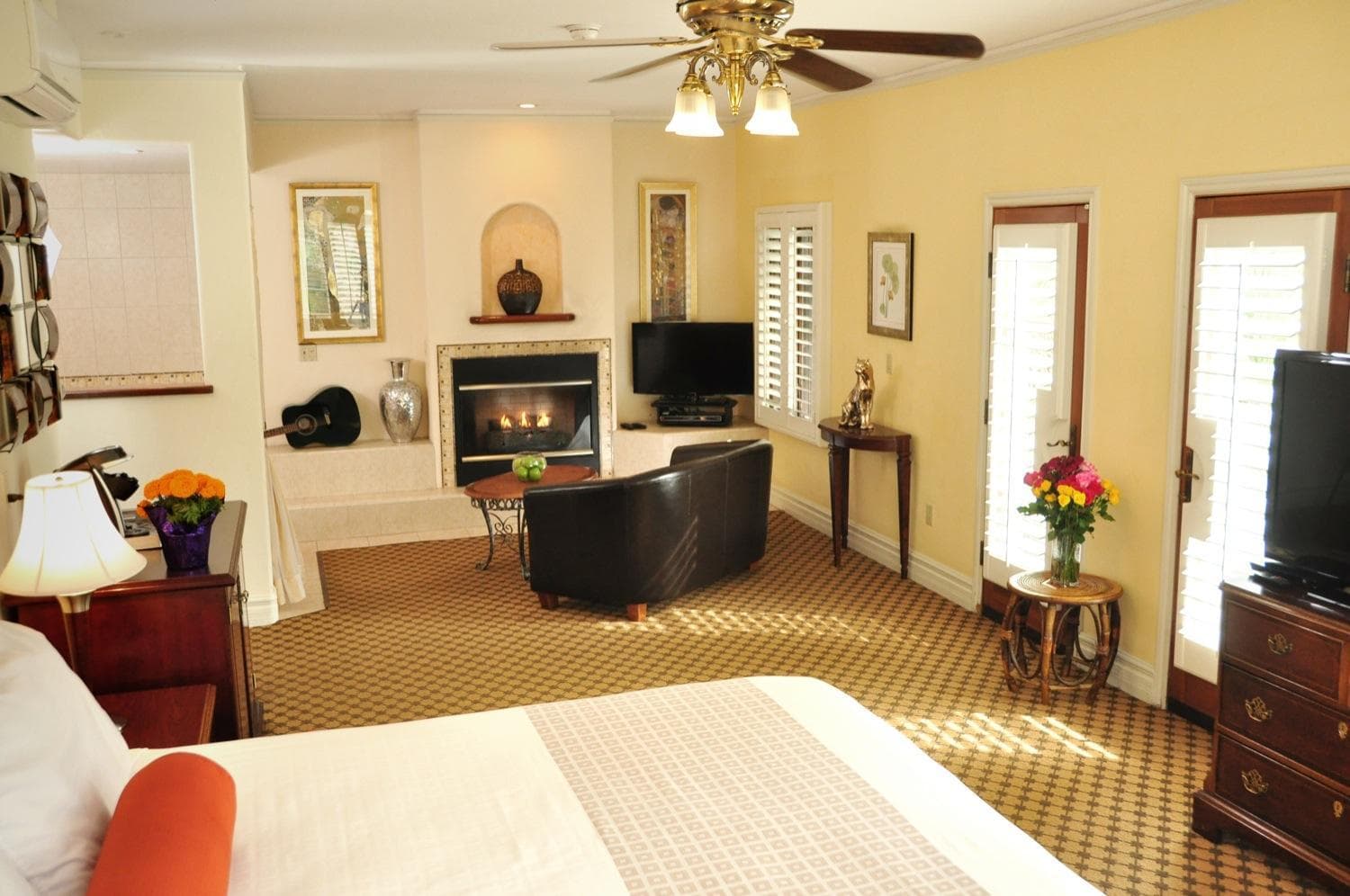The Eagle Inn gallery photo in Santa Barbara, CA — image 112