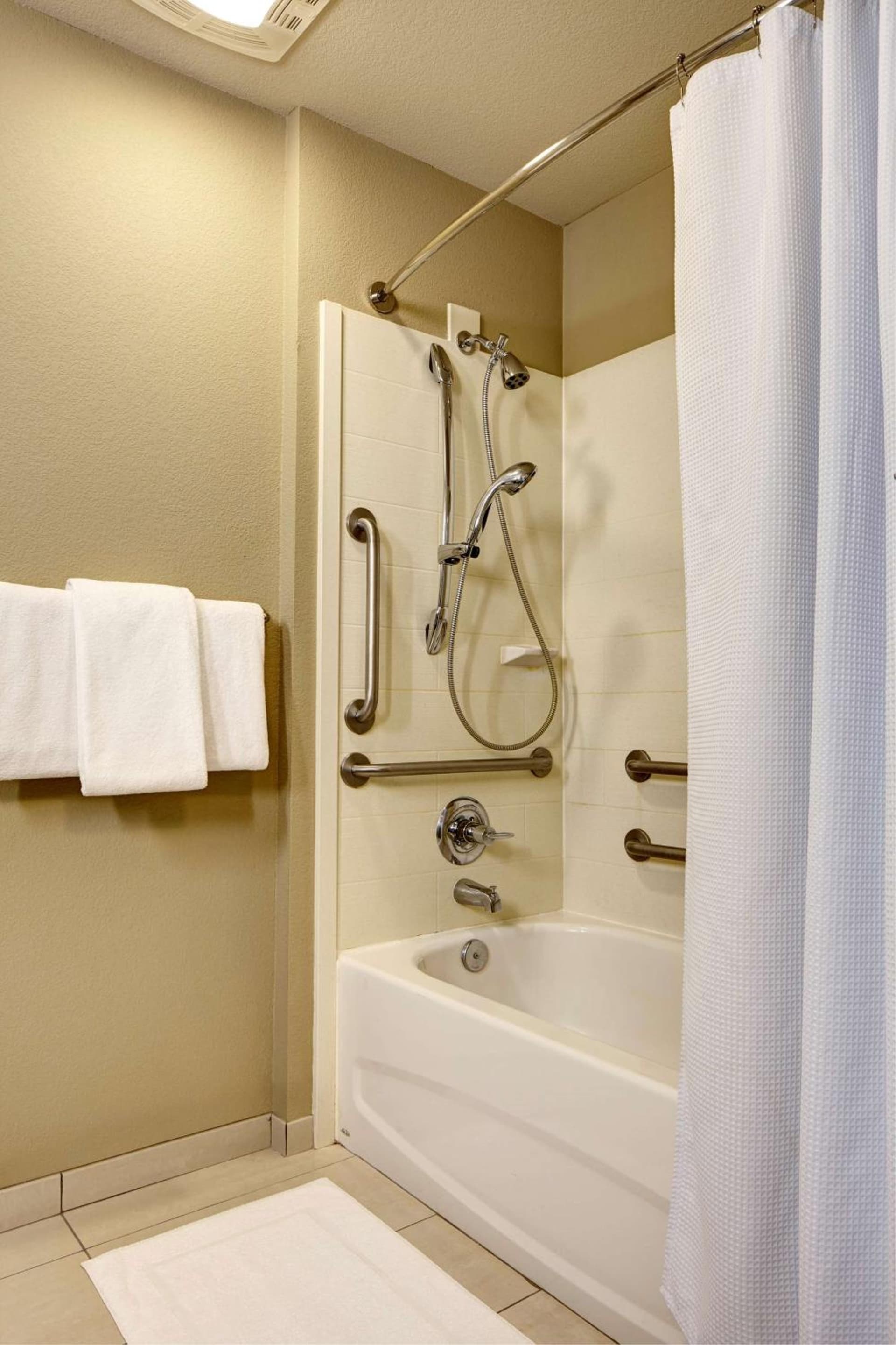Hyatt House Seattle/Redmond gallery photo in Redmond, WA — image 50