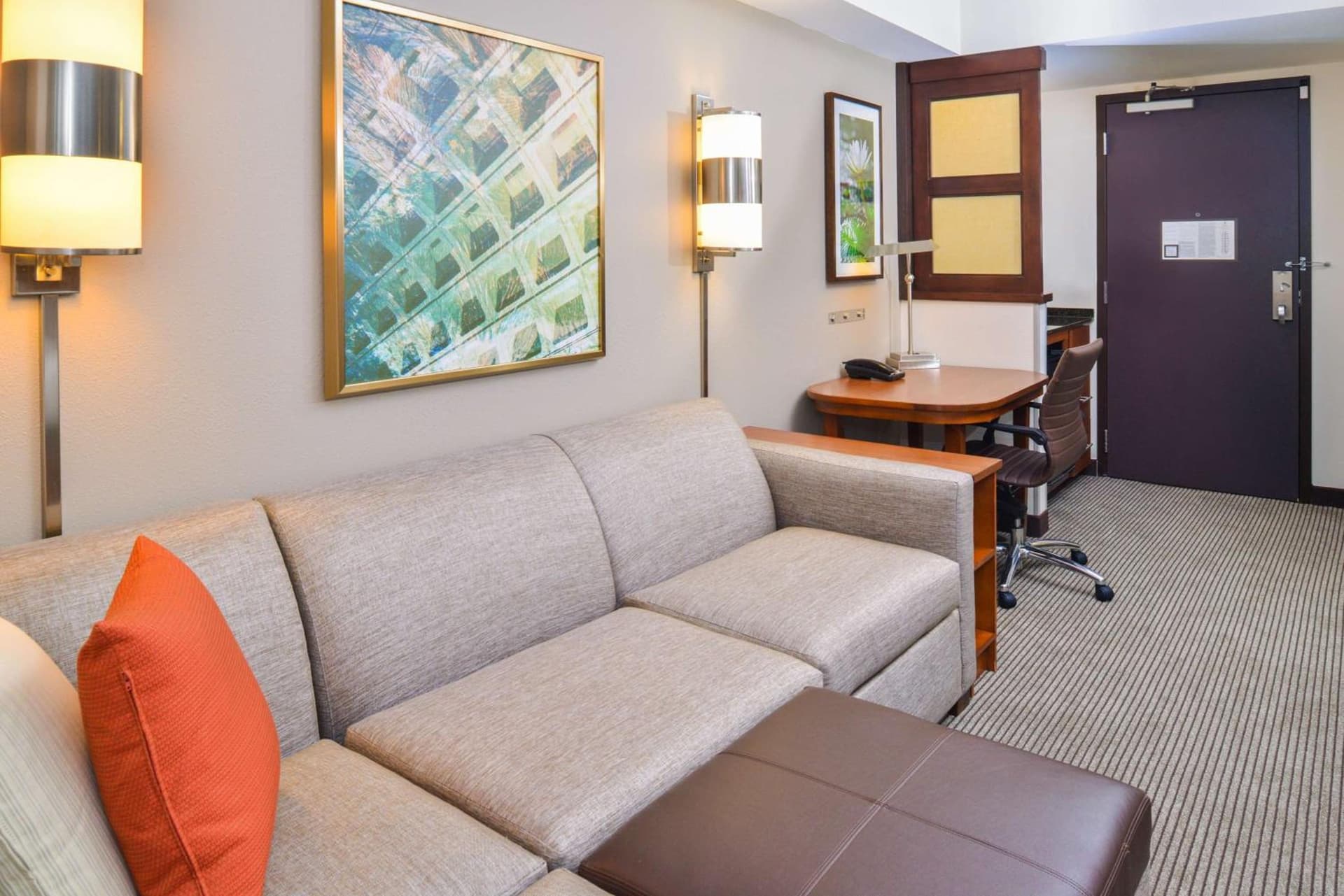 Hyatt Place Herndon Dulles Airport - East gallery photo in Herndon, VA — image 49