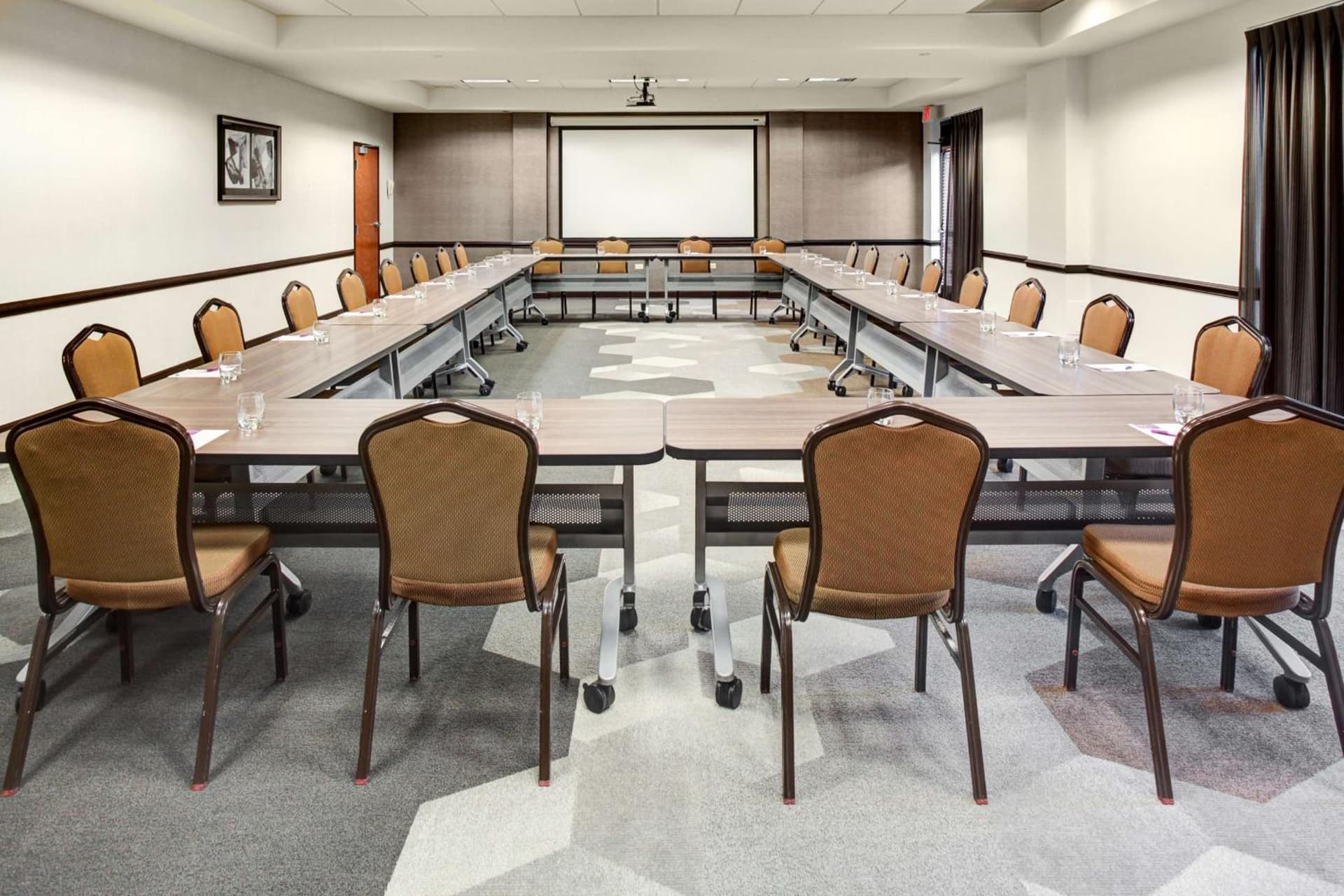 Hyatt Place Lakeland Center gallery photo in Lakeland, FL — image 32