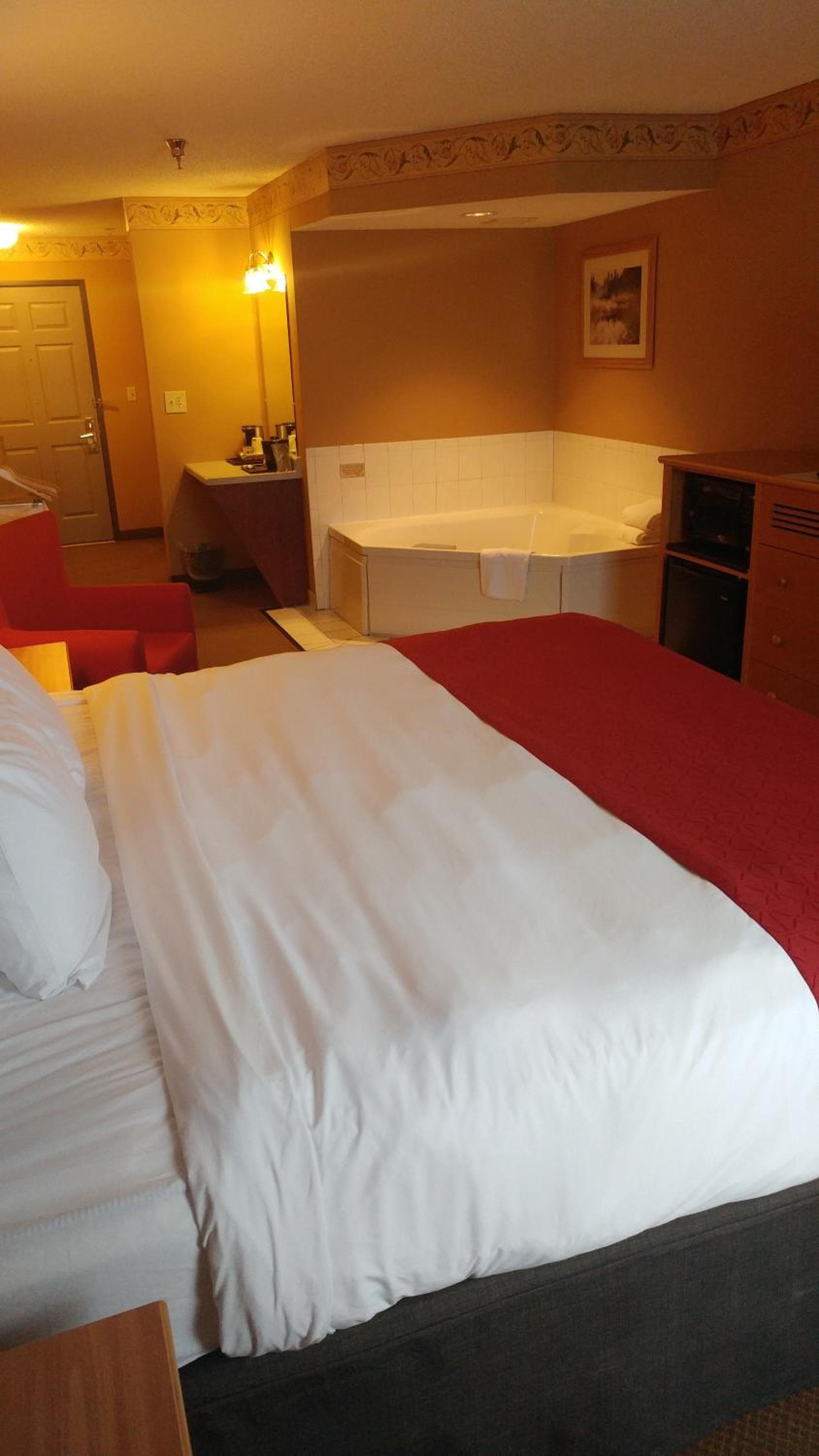 Country Inn & Suites by Radisson, Waterloo, IA gallery photo in Waterloo, IA — image 10