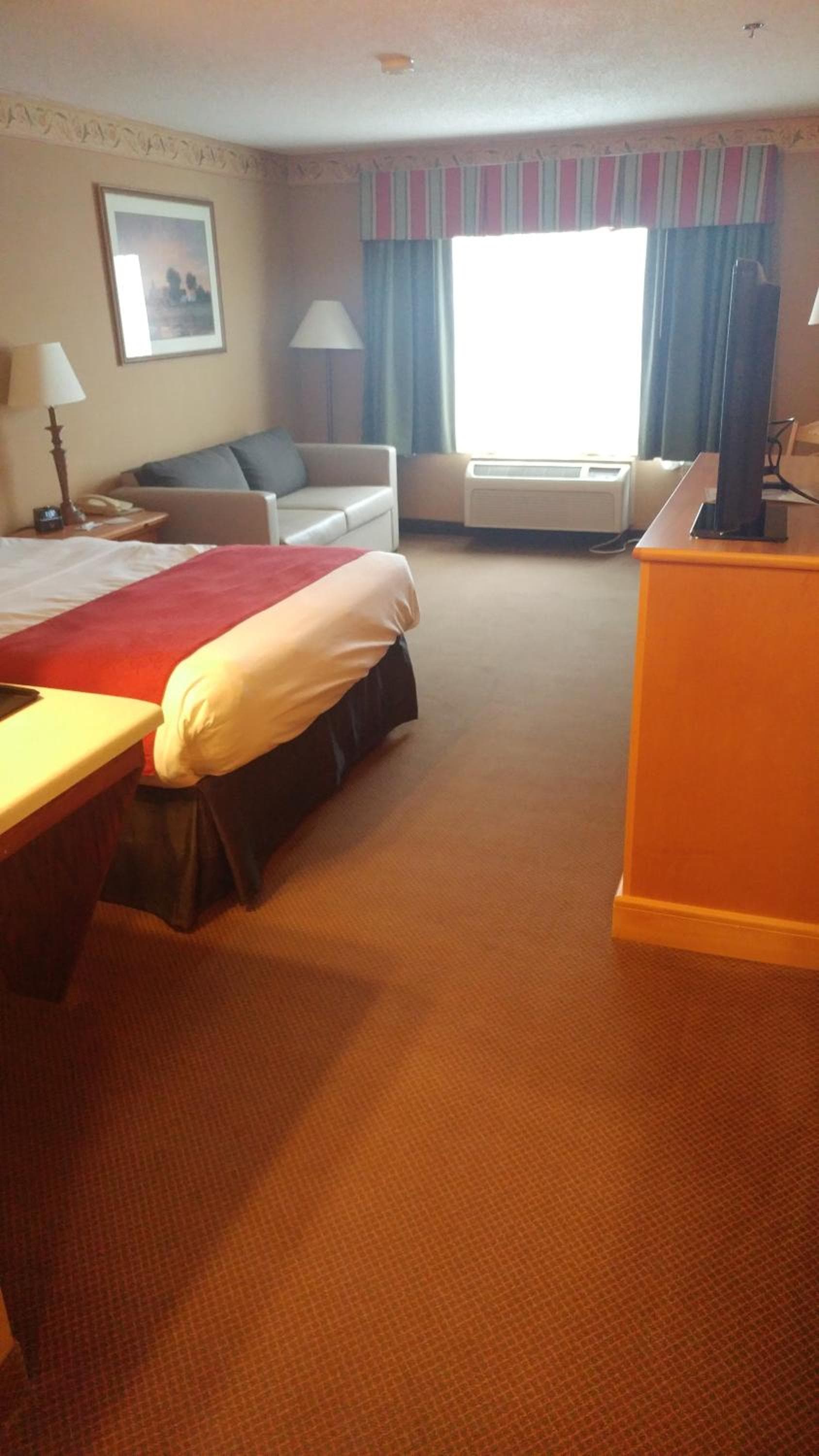Country Inn & Suites by Radisson, Waterloo, IA gallery photo in Waterloo, IA — image 53