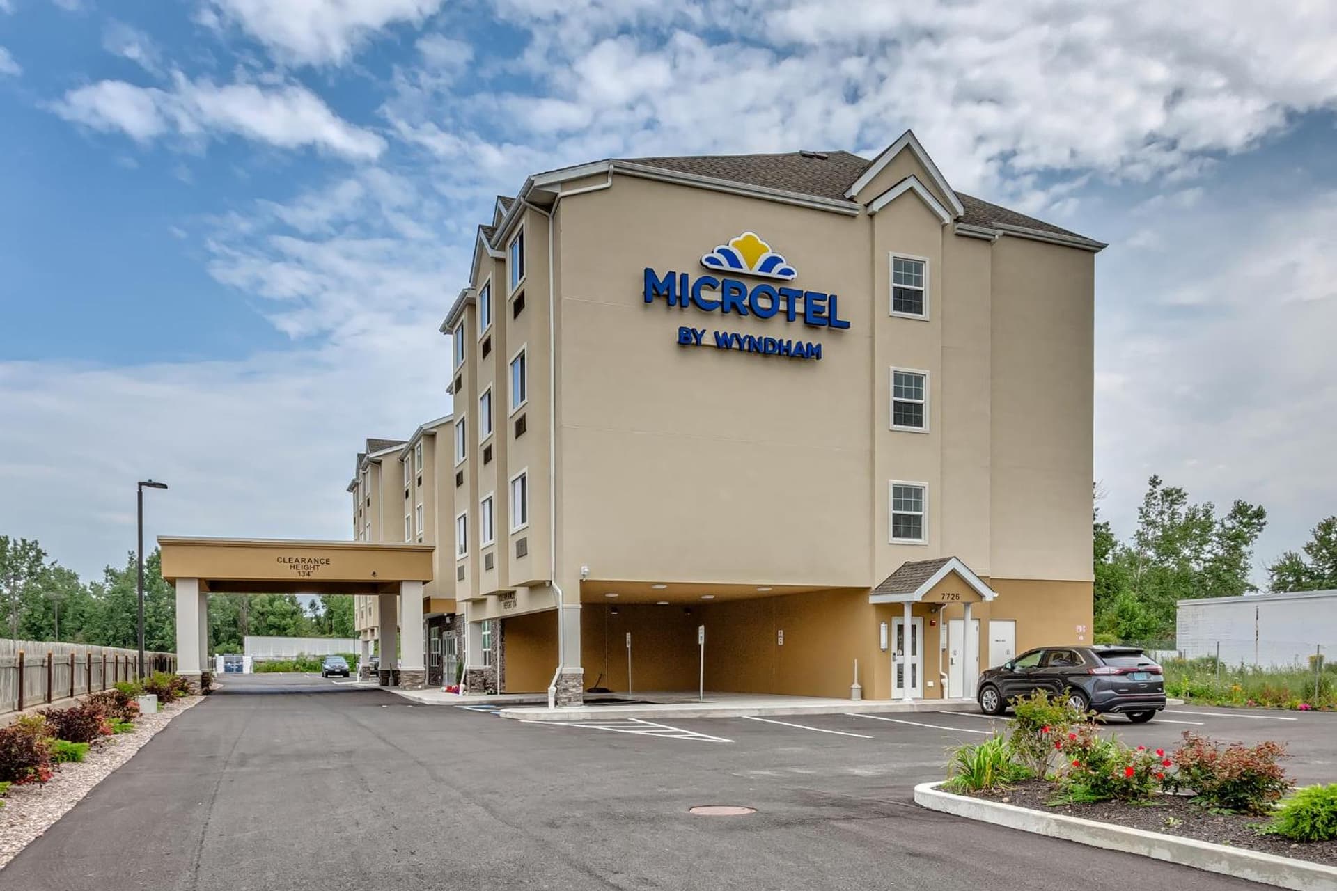 Microtel Inn & Suites by Wyndham Niagara Falls gallery photo in Niagara Falls, NY — image 44