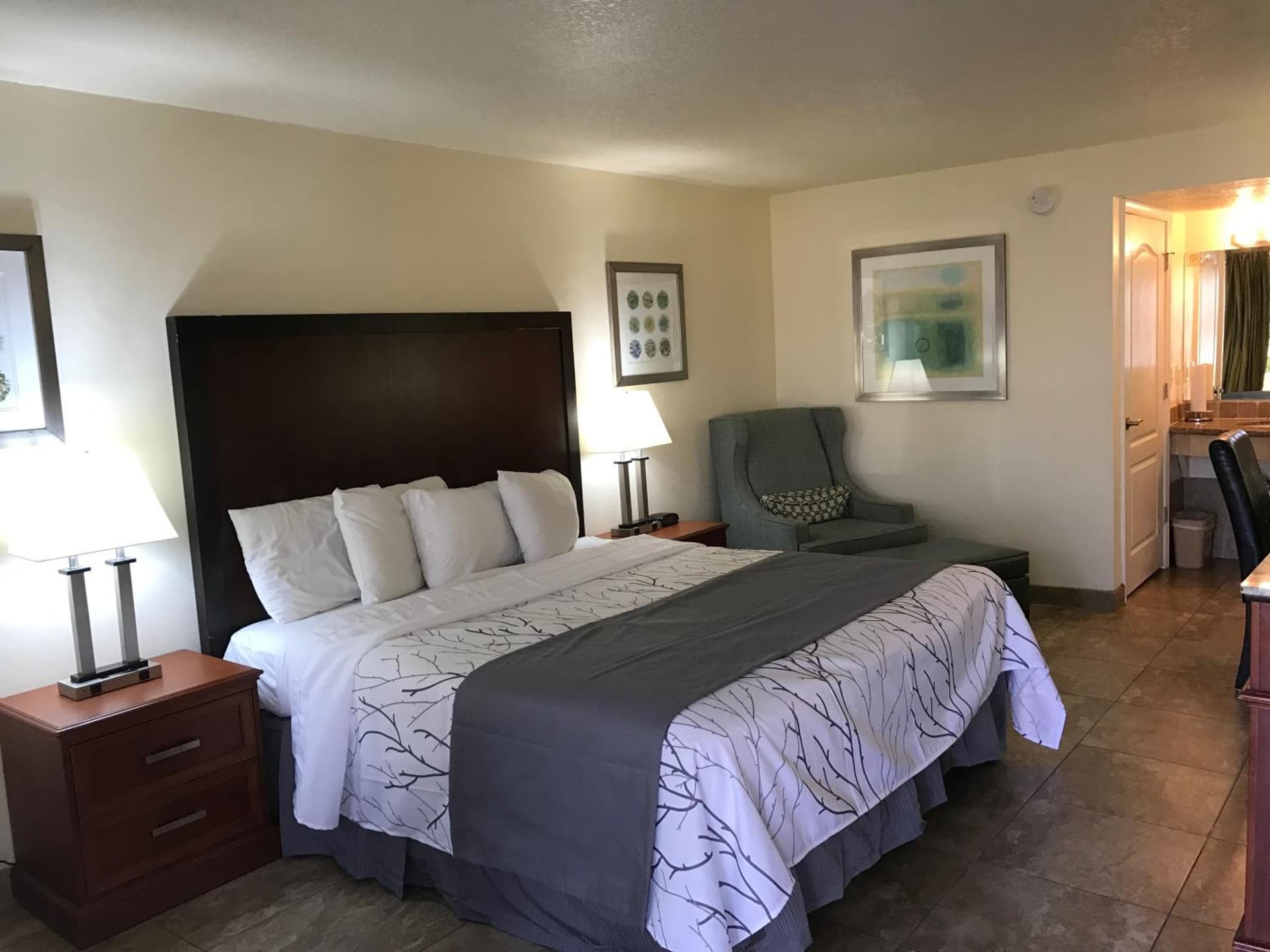 At Home Inn - Fort Pierce gallery photo in Fort Pierce, FL — image 25