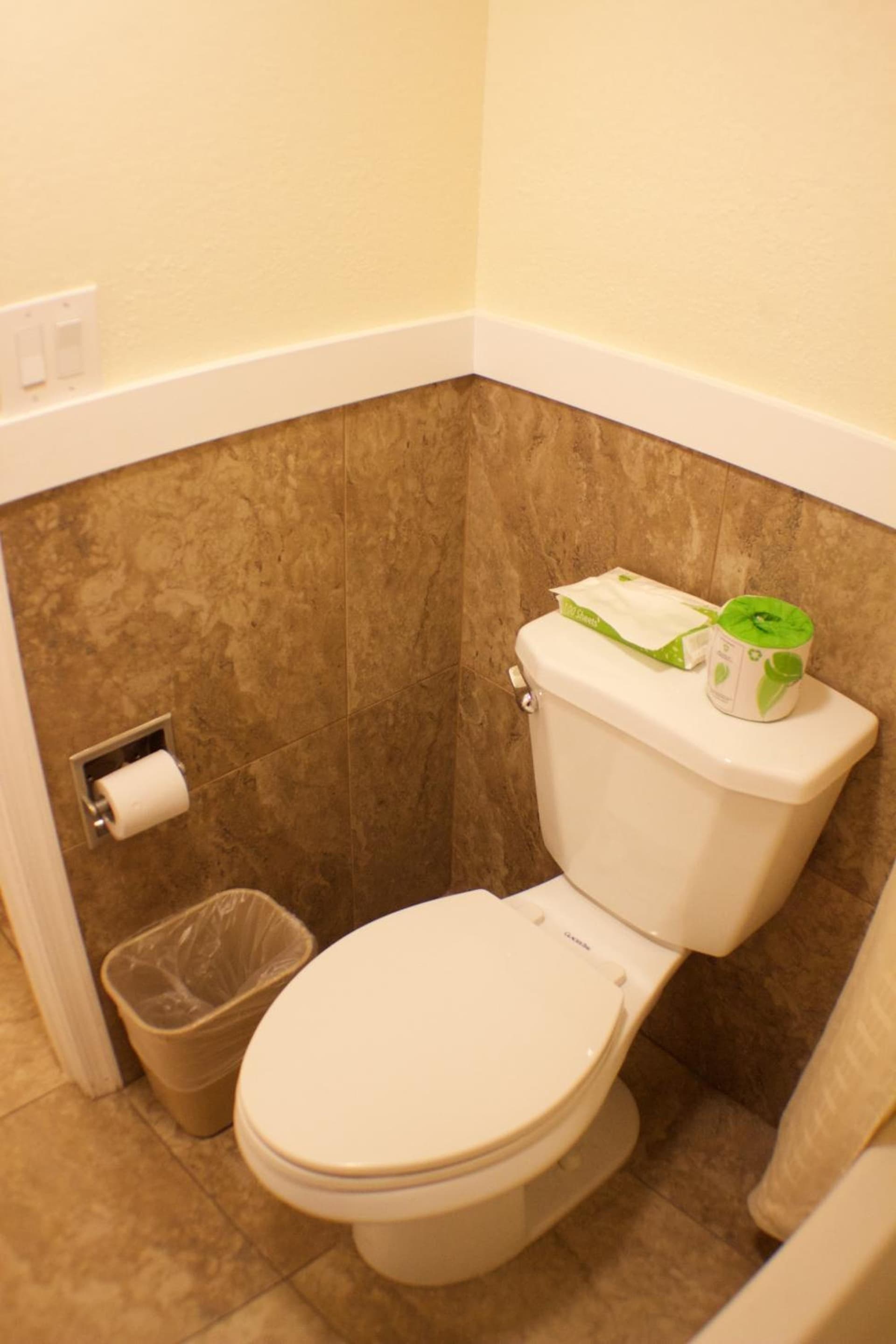 At Home Inn - Fort Pierce gallery photo in Fort Pierce, FL — image 18
