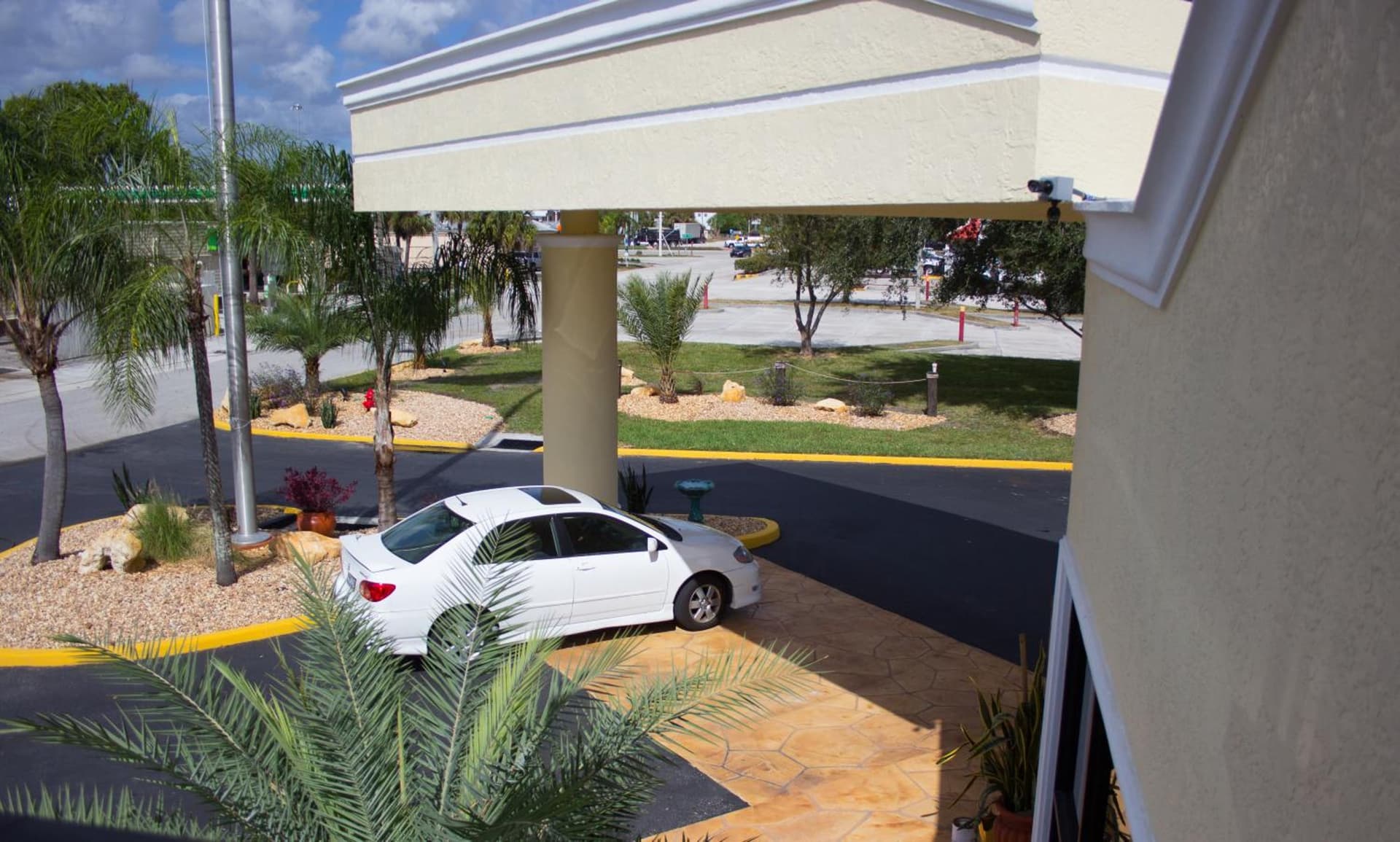 At Home Inn - Fort Pierce gallery photo in Fort Pierce, FL — image 6