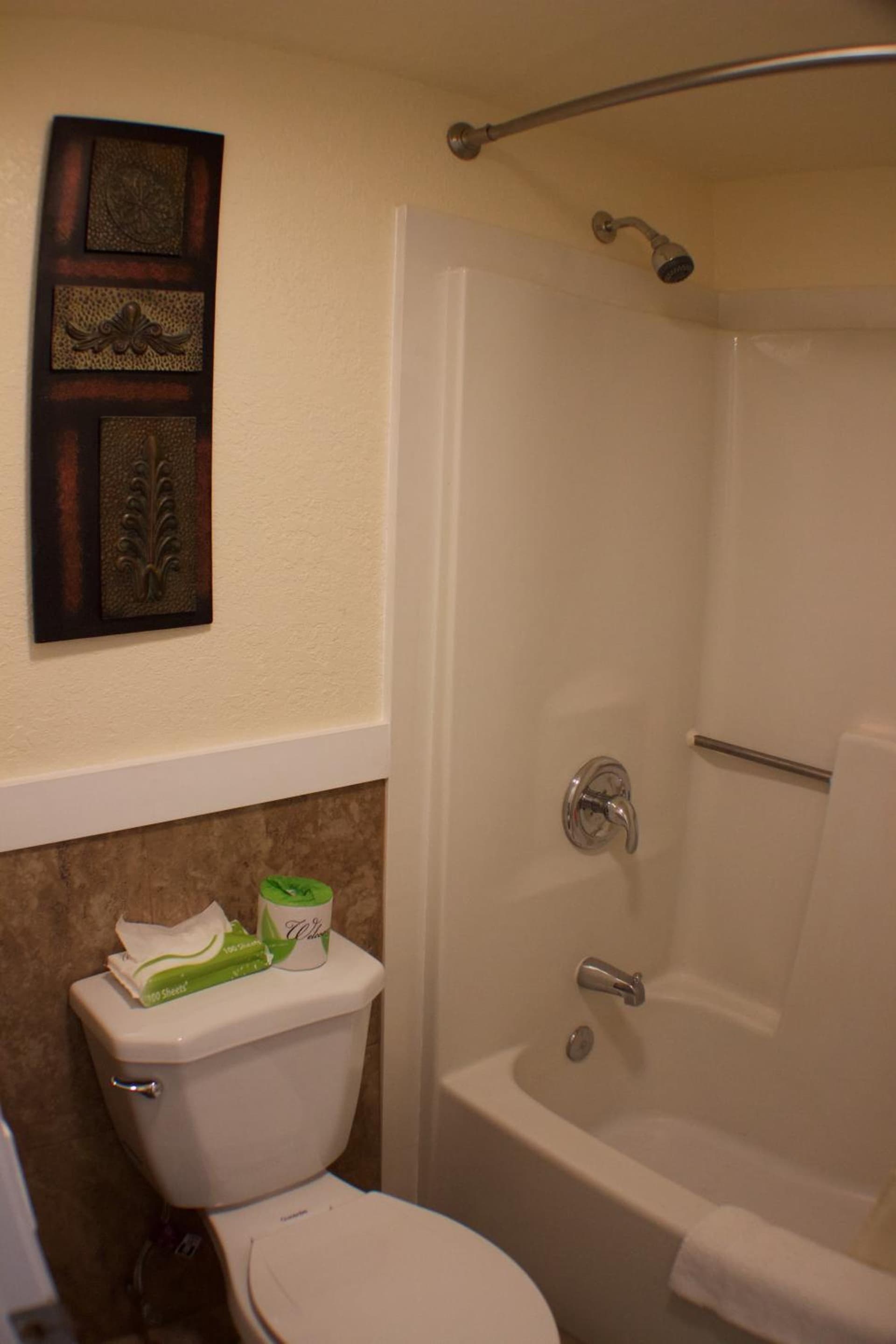 At Home Inn - Fort Pierce gallery photo in Fort Pierce, FL — image 13