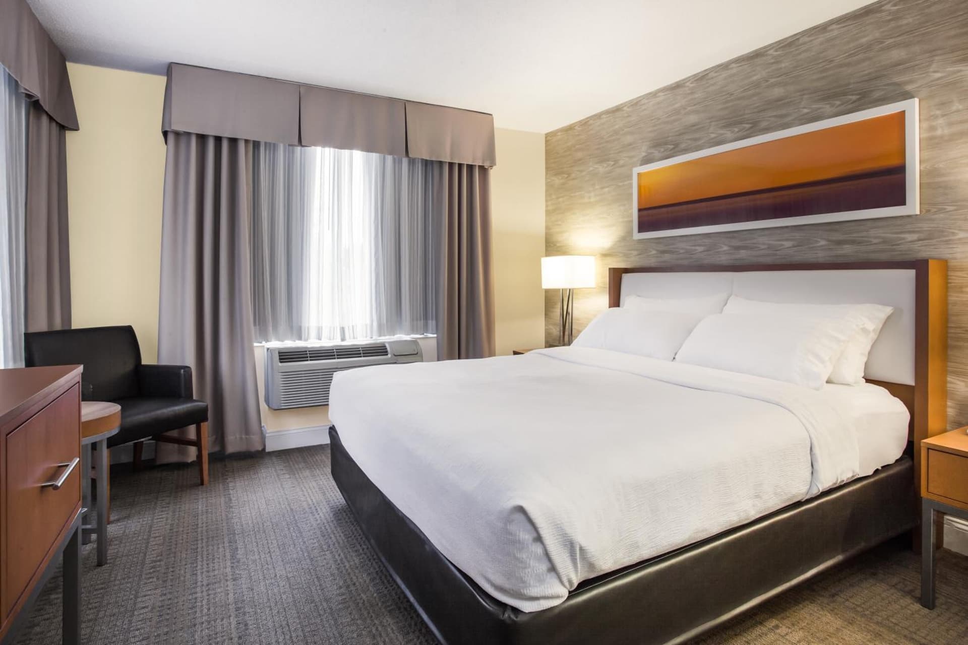 Holiday Inn Saratoga Springs by IHG gallery photo in Saratoga Springs, NY — image 19