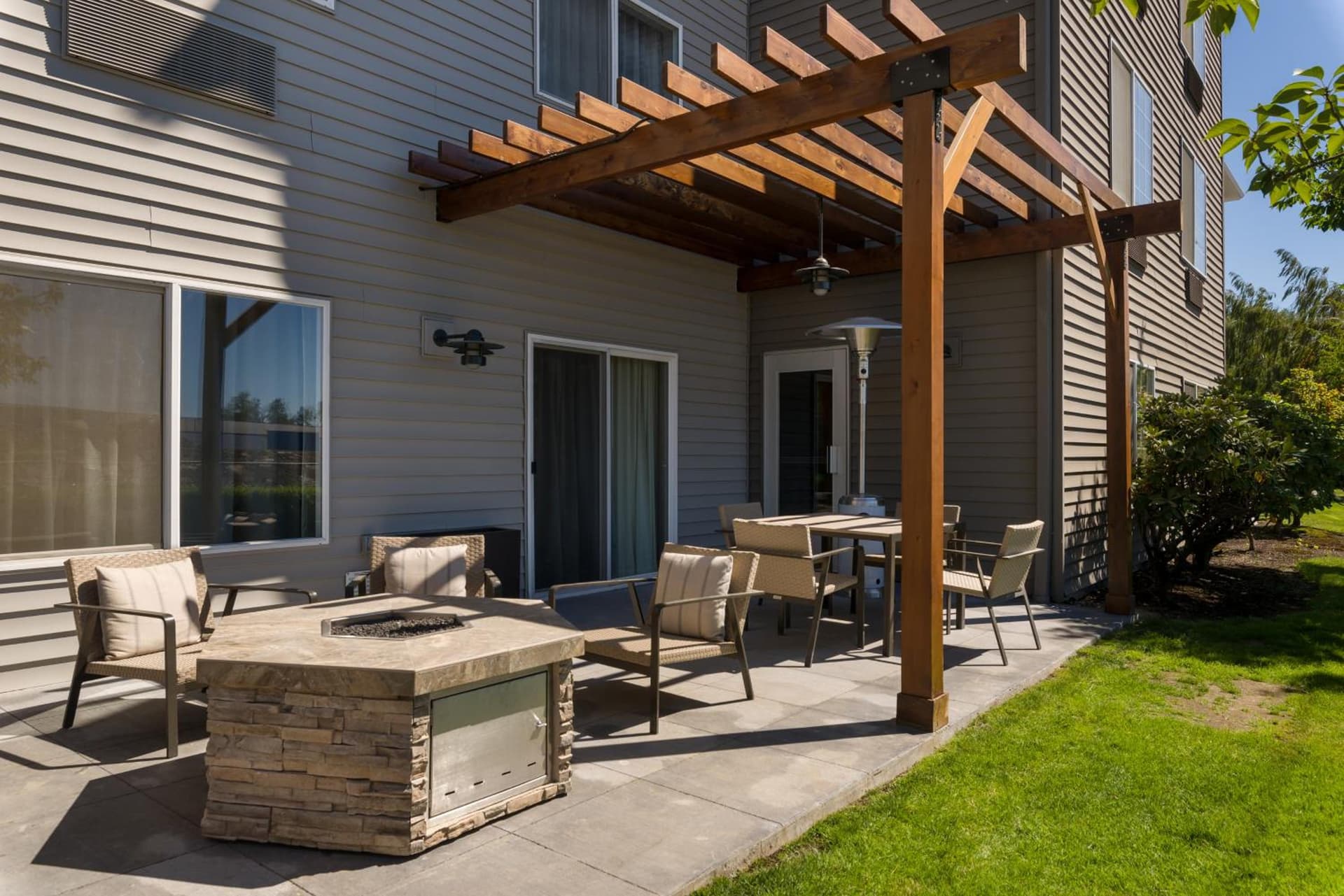 Country Inn & Suites by Radisson, Portland International Airport, OR gallery photo in Portland, OR — image 17