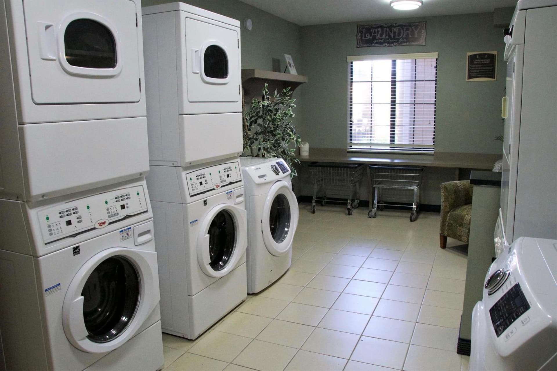WeStay Suites - Covington/Mandeville gallery photo in Covington, LA — image 23
