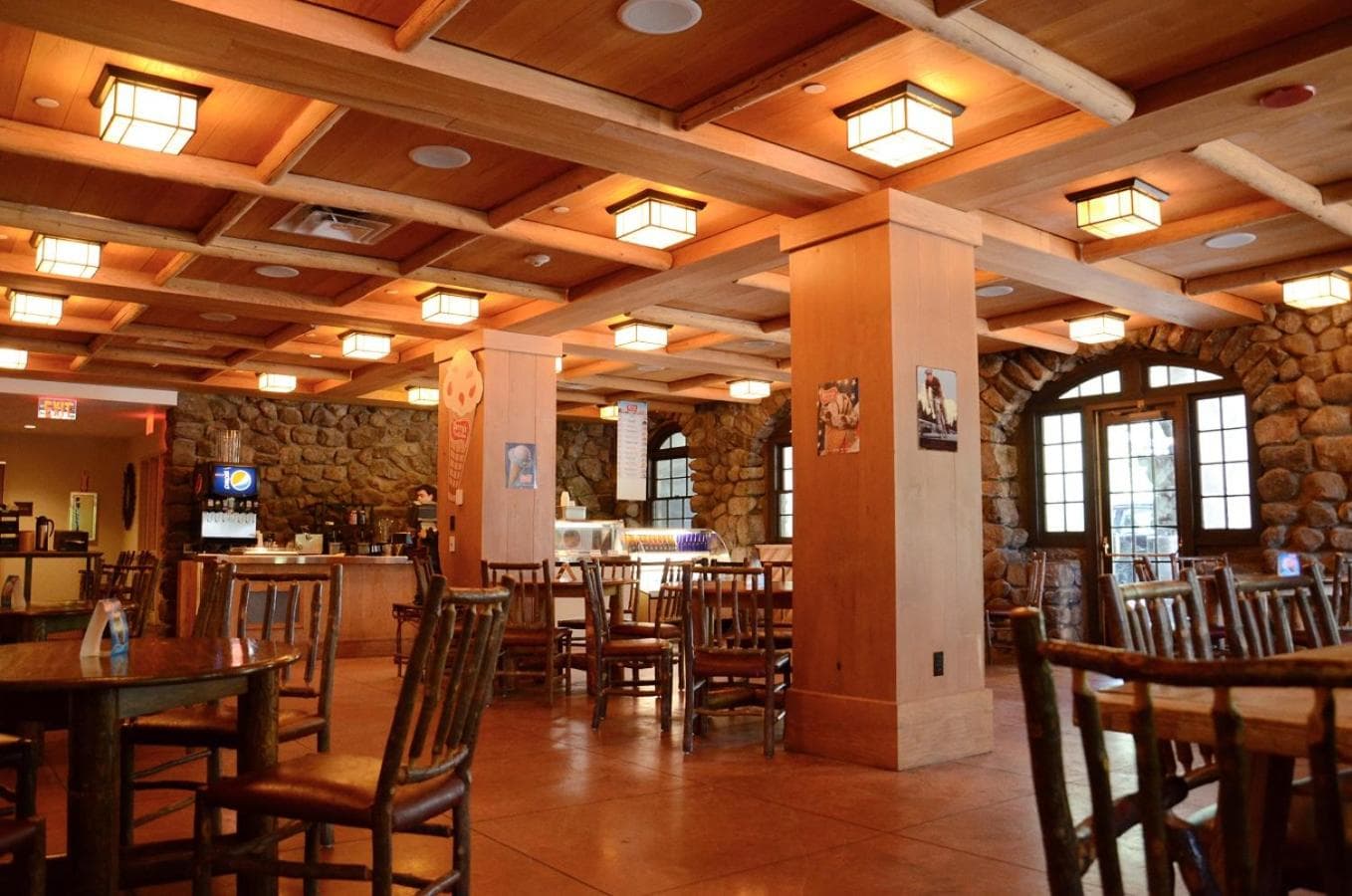 Overlook Lodge and Stone Cottages at Bear Mountain gallery photo in Highland Falls, NY — image 10