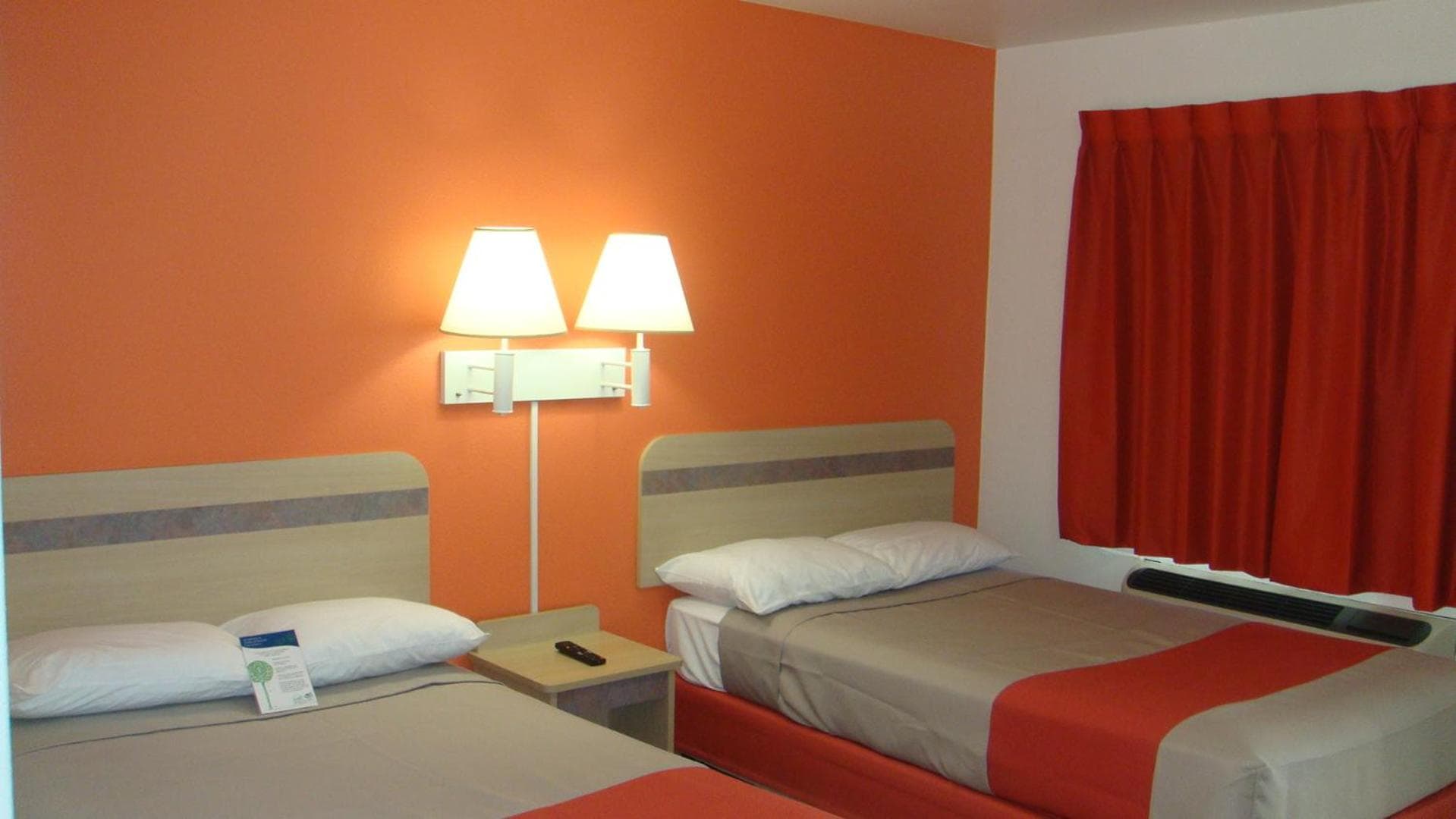 Motel 6-Marysville, CA interior in Marysville, CA — gallery photo 2