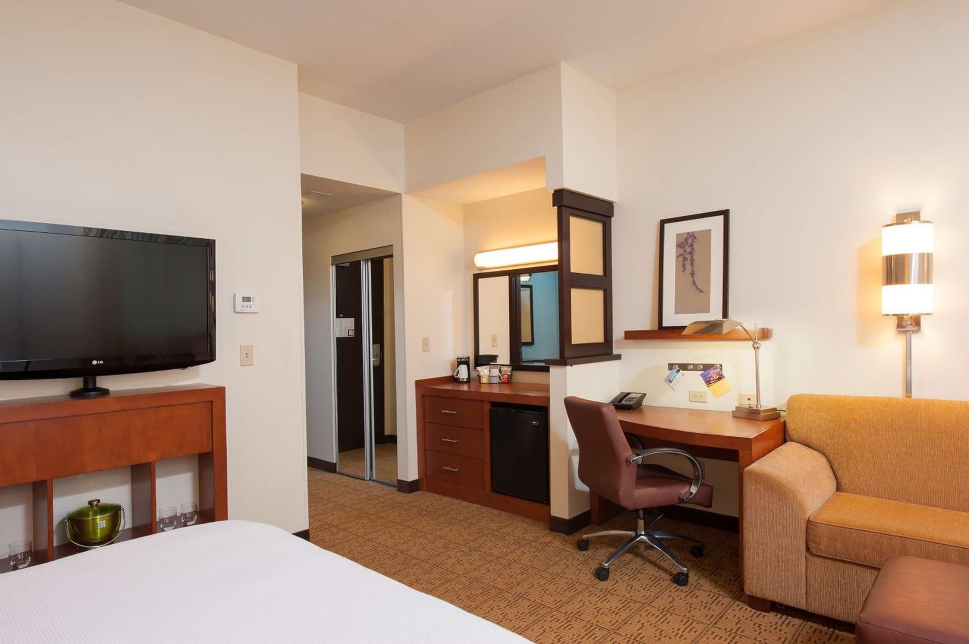 Hyatt Place Des Moines Downtown gallery photo in Des Moines, IA — image 5