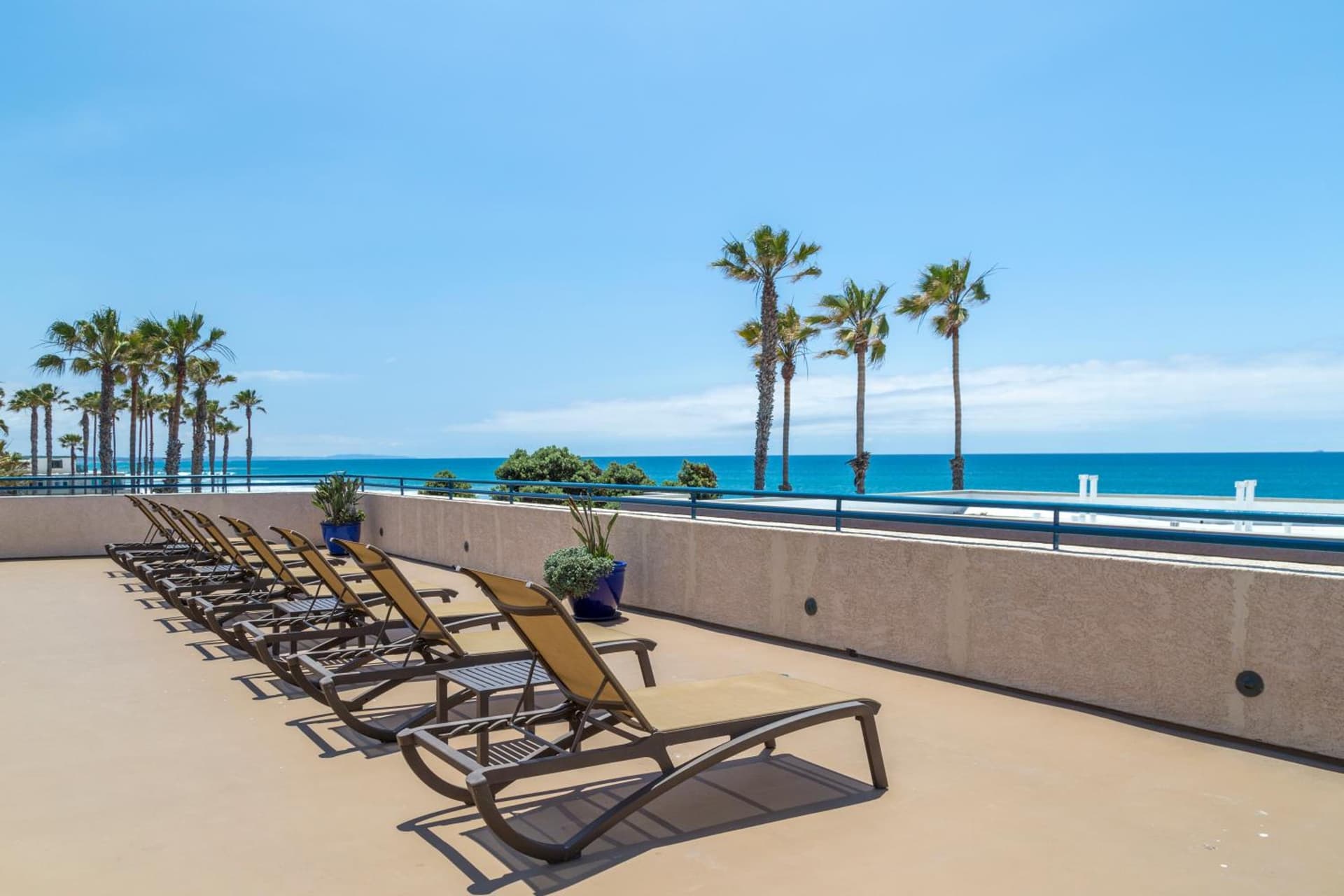 Southern California Beach Club gallery photo in Oceanside, CA — image 14