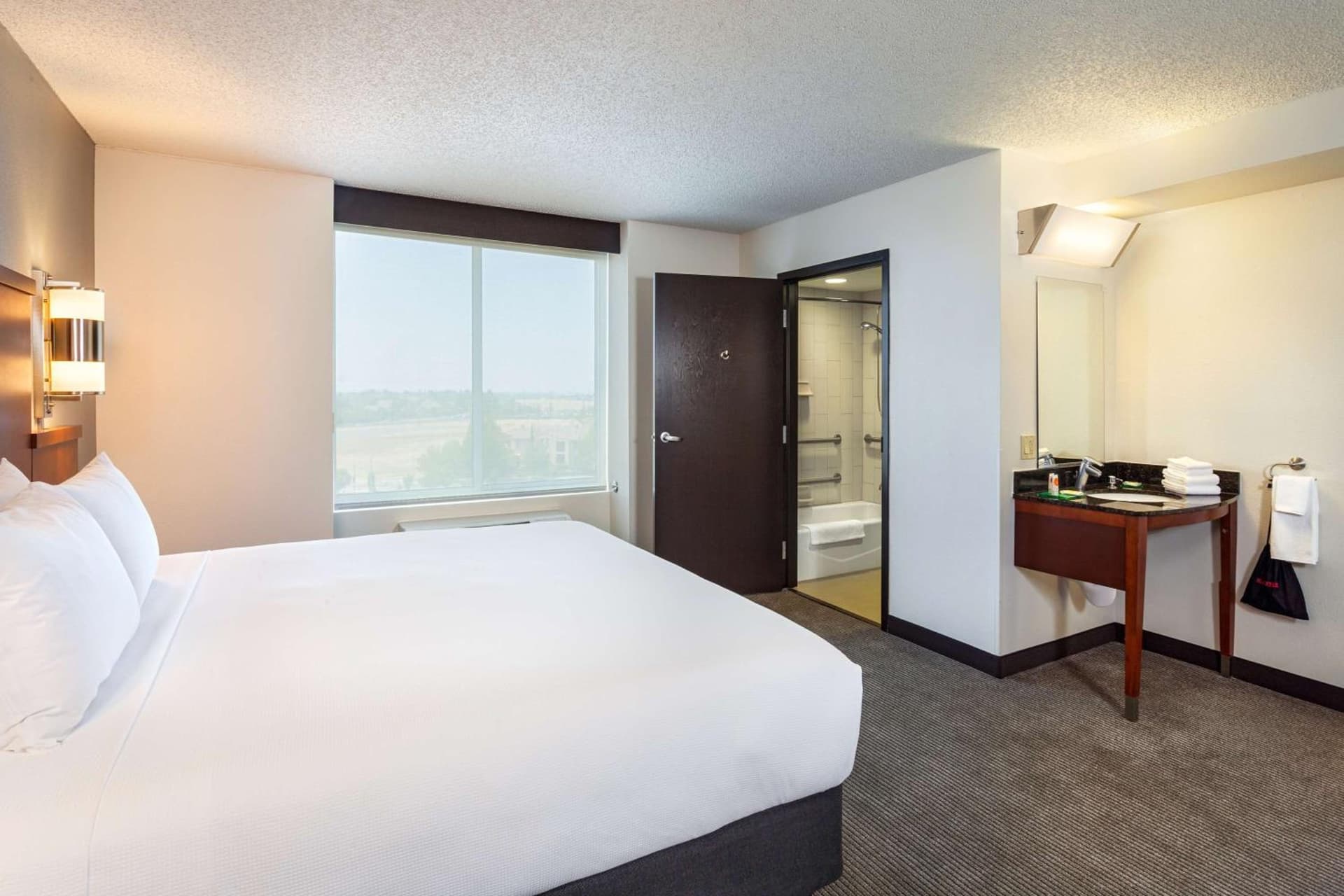 Hyatt Place Sacramento Roseville gallery photo in Roseville, CA — image 5