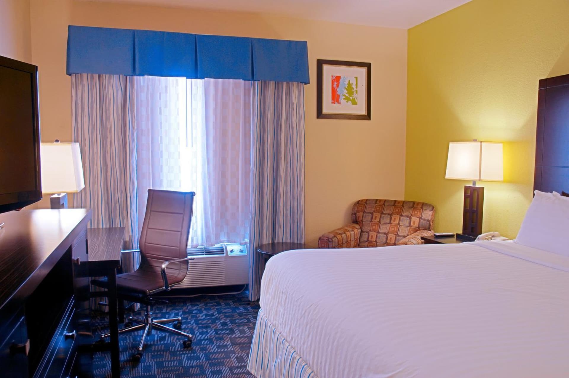 Super 8 by Wyndham Irving/DFW Apt/North gallery photo in Irving, TX — image 36