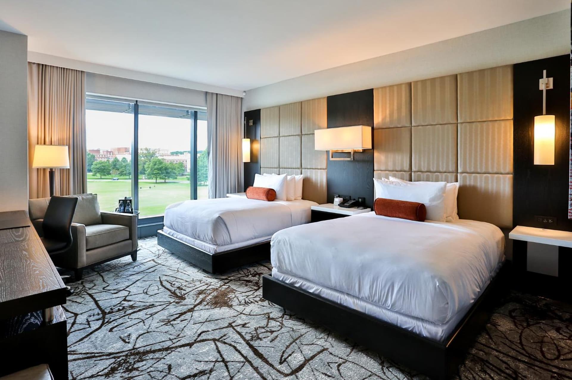 The Hotel at the University of Maryland interior in College Park, MD — gallery photo 2