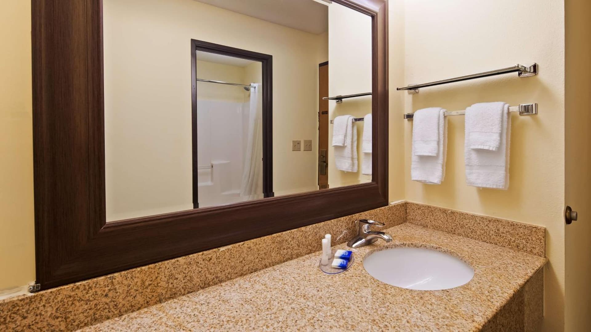 Best Western Shippensburg gallery photo in Shippensburg, PA — image 12