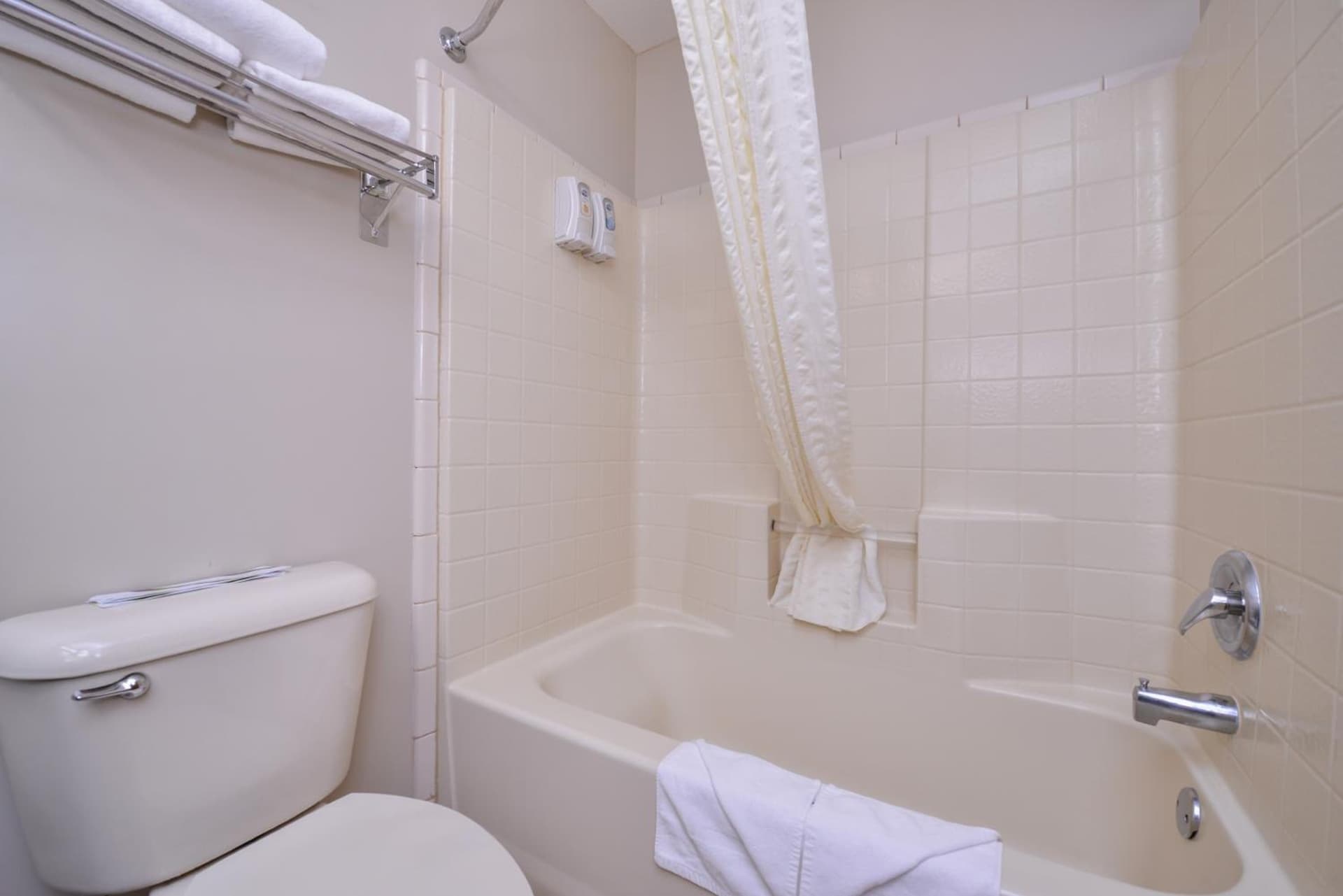 Best Western Newberg Inn gallery photo in Newberg, OR — image 56
