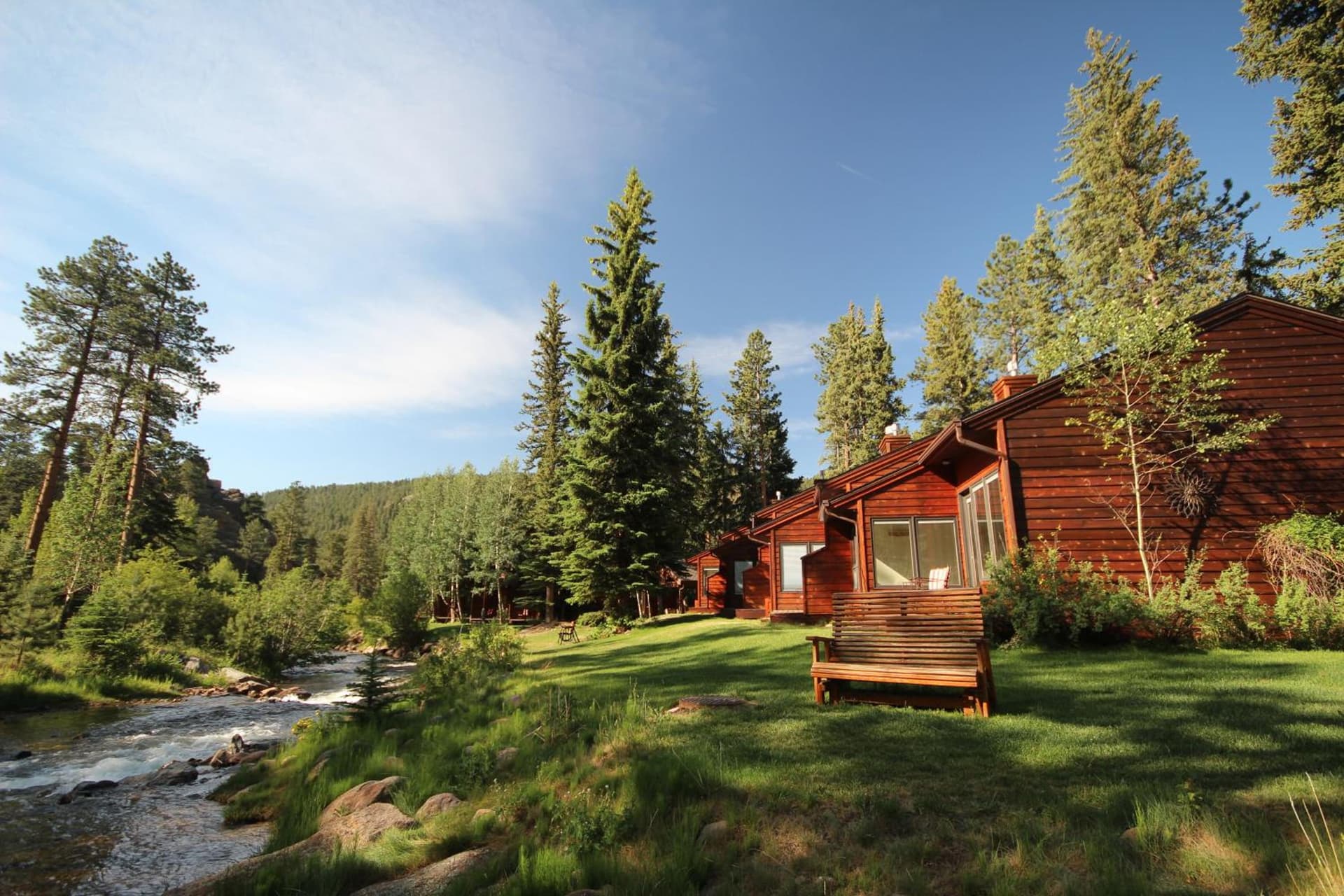 Boulder Brook on Fall River interior in Estes Park, CO — gallery photo 2