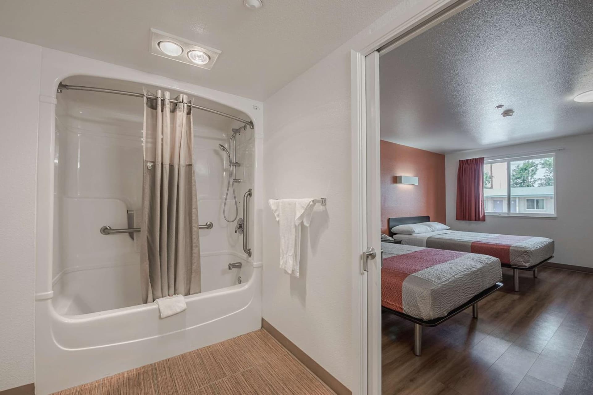 Motel 6-Fallon, NV interior in Fallon, NV — gallery photo 2