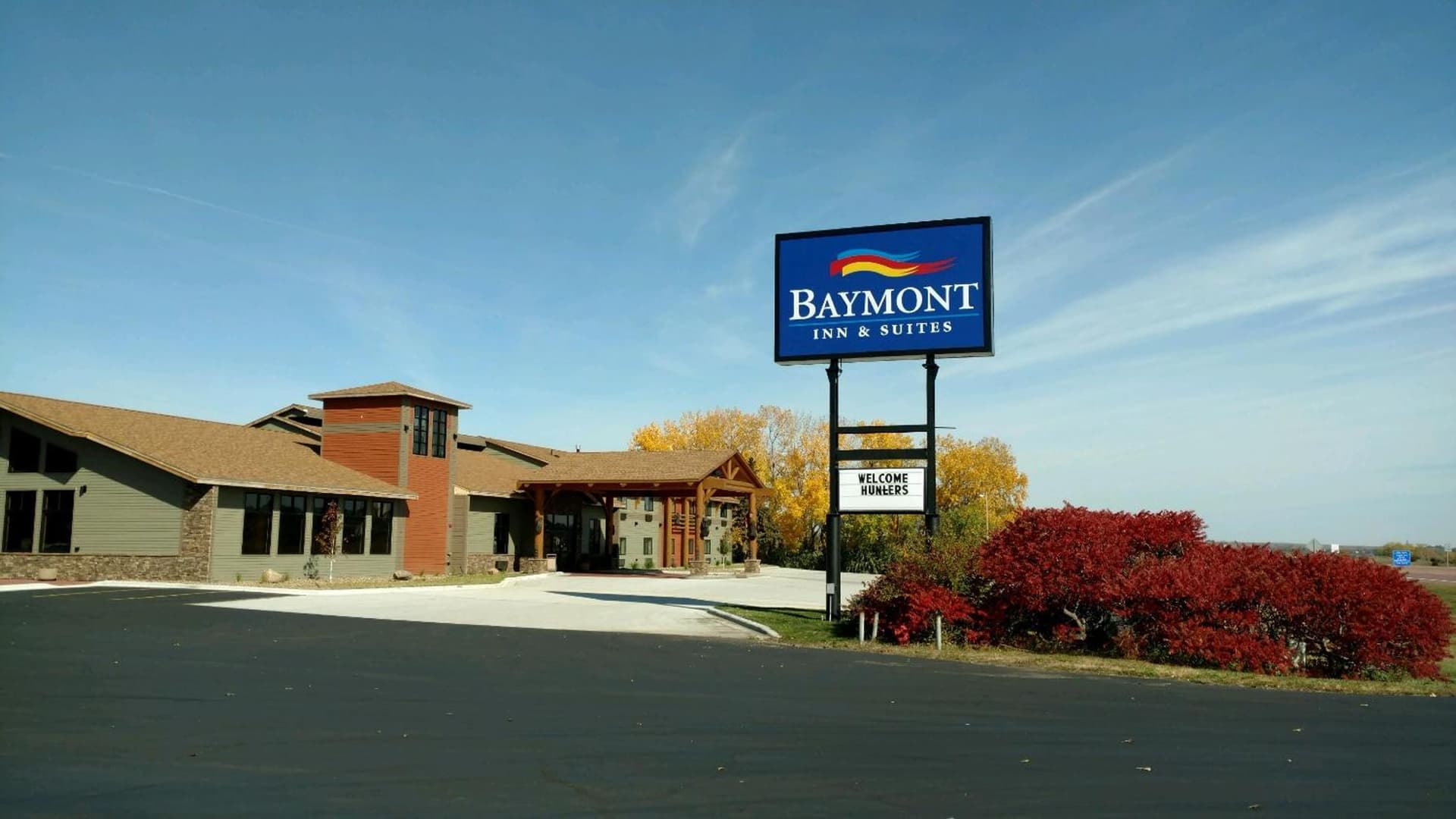 Baymont by Wyndham Oacoma interior in Oacoma, SD — gallery photo 2