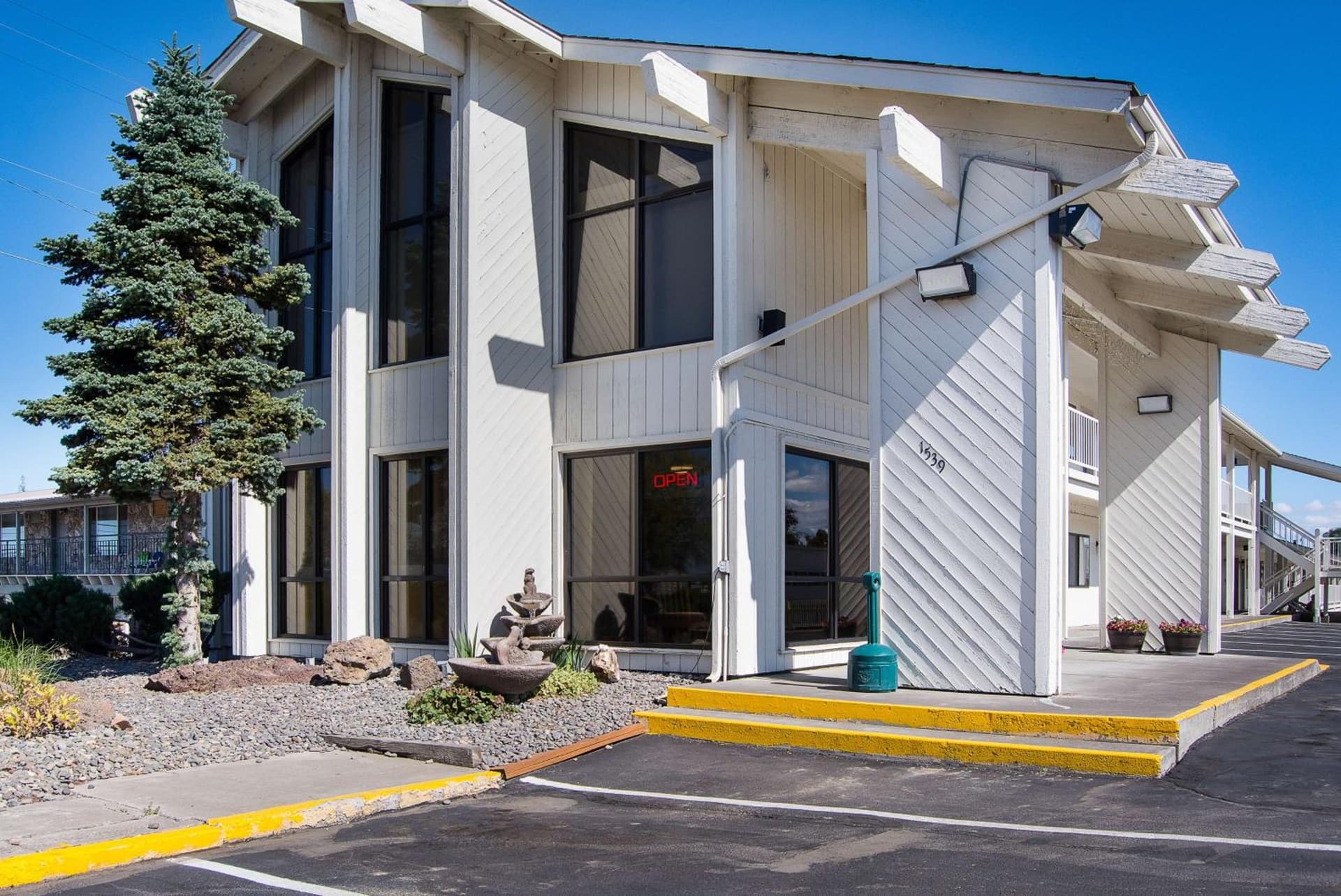 Motel 6-Madras, OR property views in Madras, OR — gallery photo 3