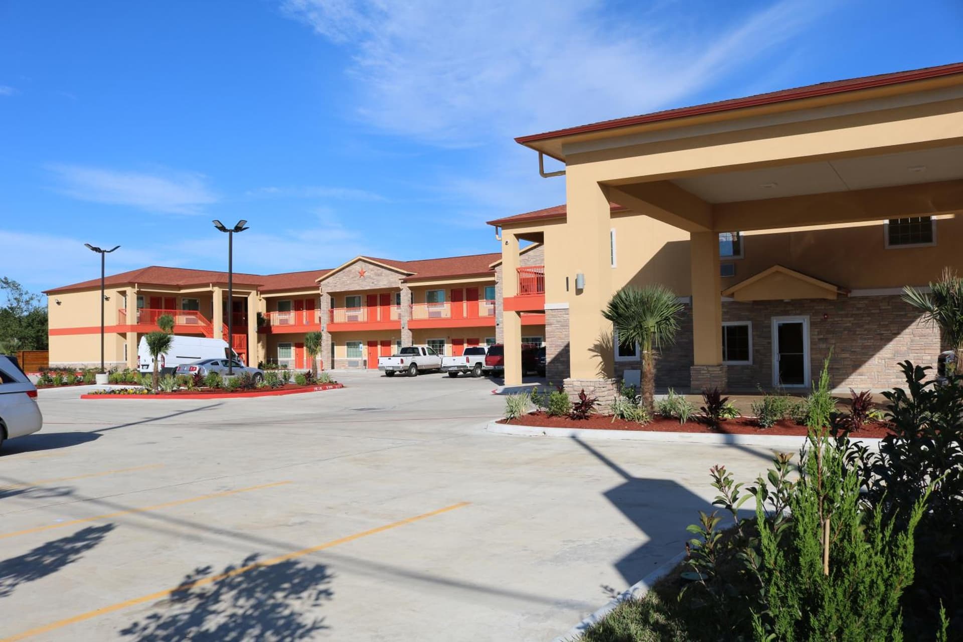 Scottish Inn & Suites - IAH Airport property views in Humble, TX — gallery photo 3