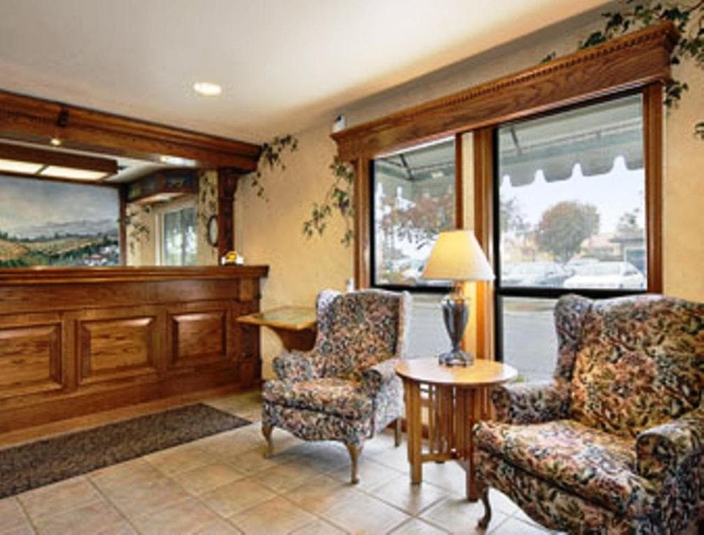 Red Lion Inn & Suites Lemoore gallery photo in Lemoore, CA — image 21