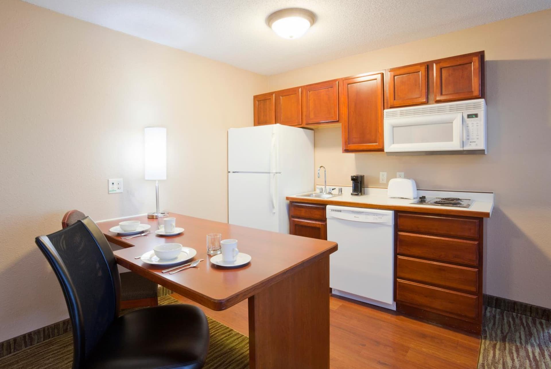 GrandStay Residential Suites Hotel - Eau Claire gallery photo in Eau Claire, WI — image 20