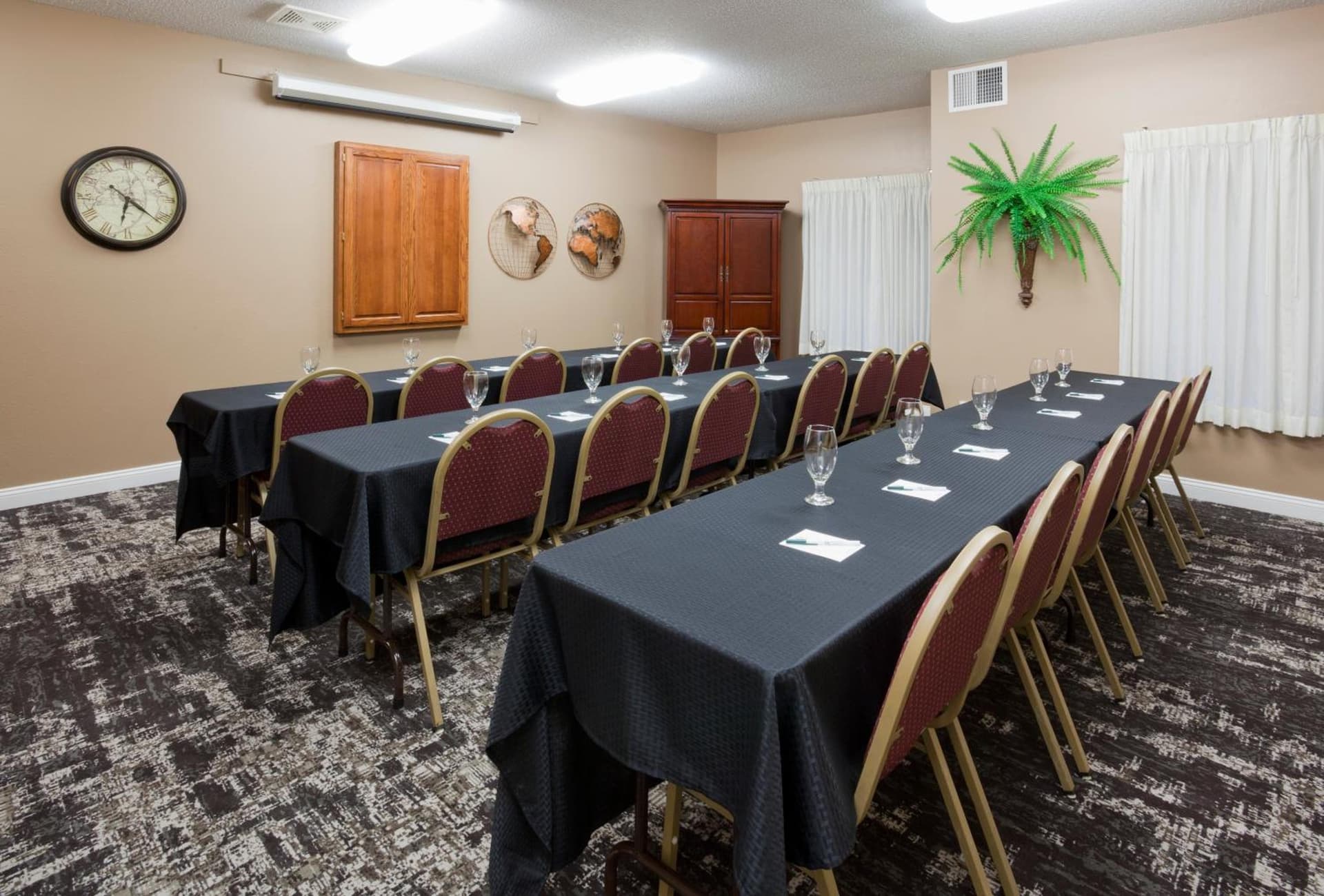 GrandStay Residential Suites Hotel - Eau Claire gallery photo in Eau Claire, WI — image 36