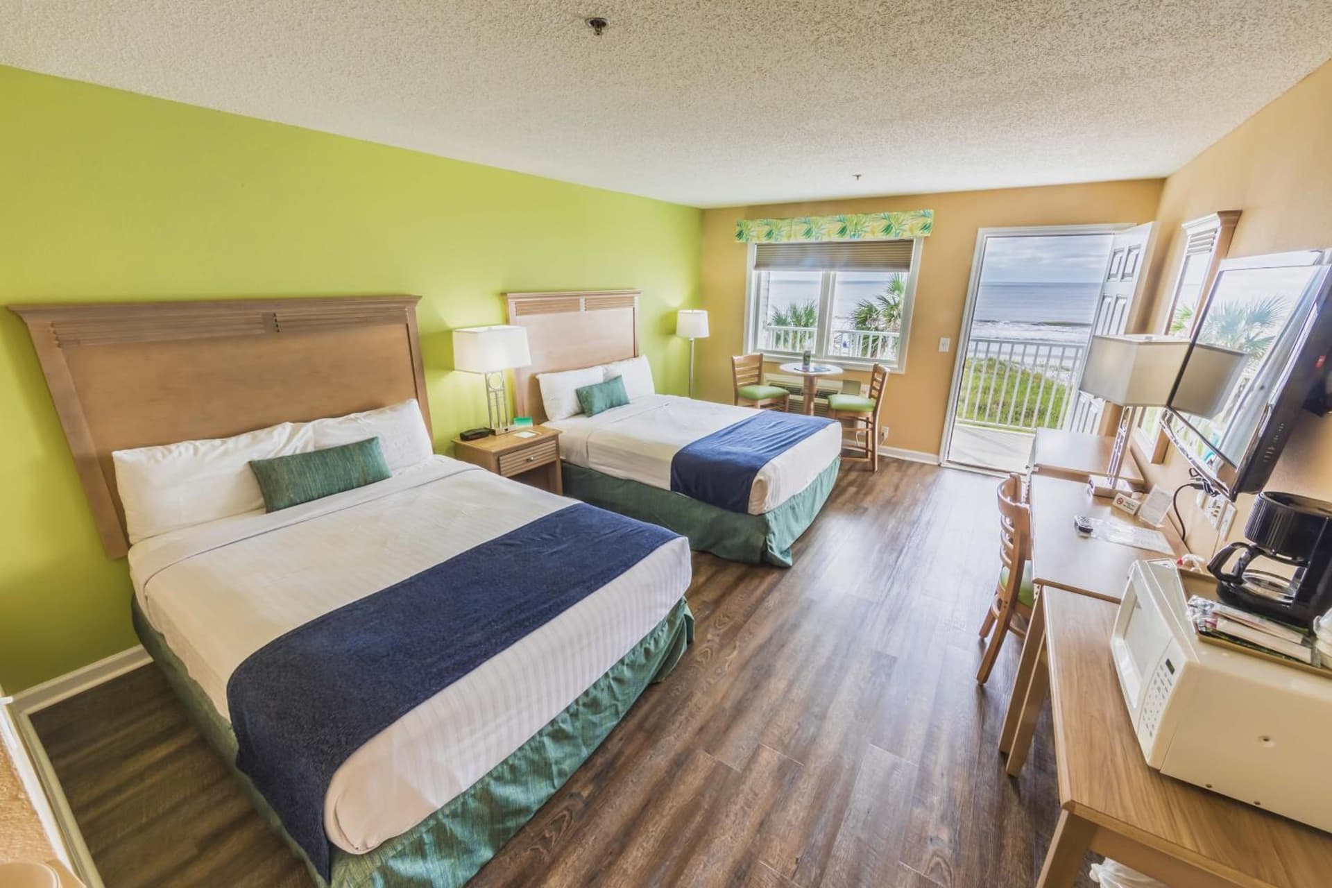 The Islander Inn interior in Ocean Isle Beach, NC — gallery photo 2